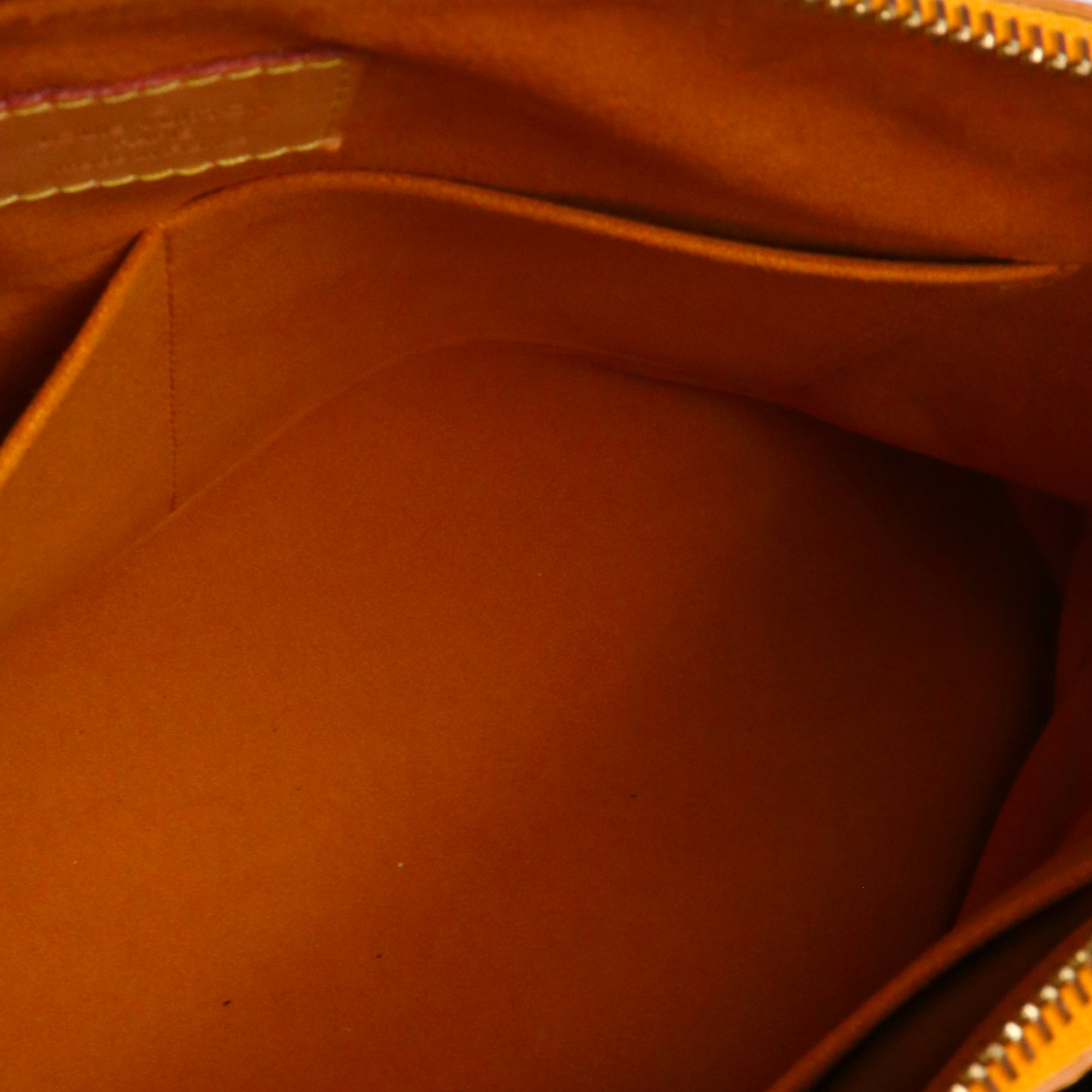 LOUIS VUITTON - Sac à main Pallas Louis Vuitton en toile monogrammée