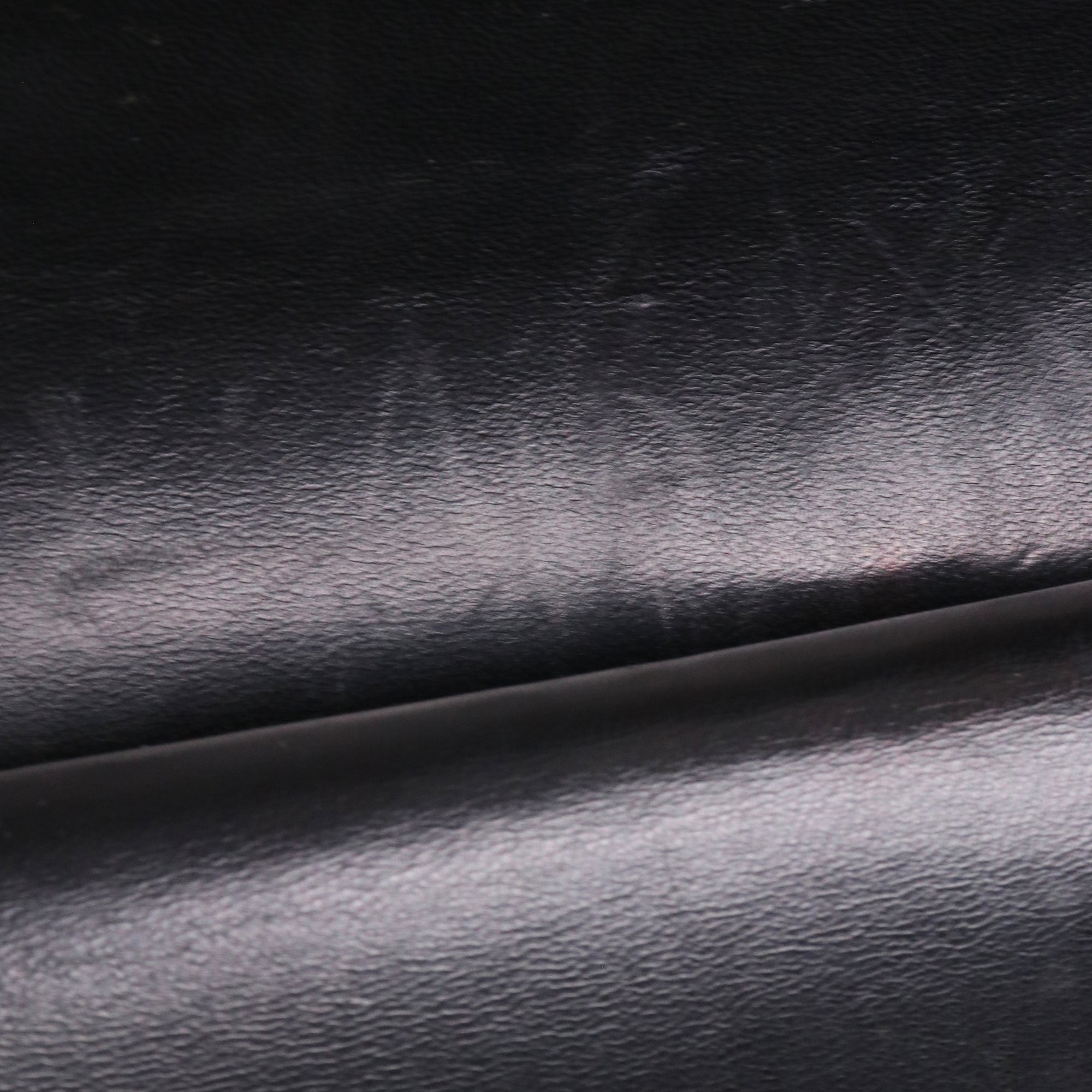 CHANEL - Sac à bandoulière Timeless/Classique Chanel en cuir d'agneau noir