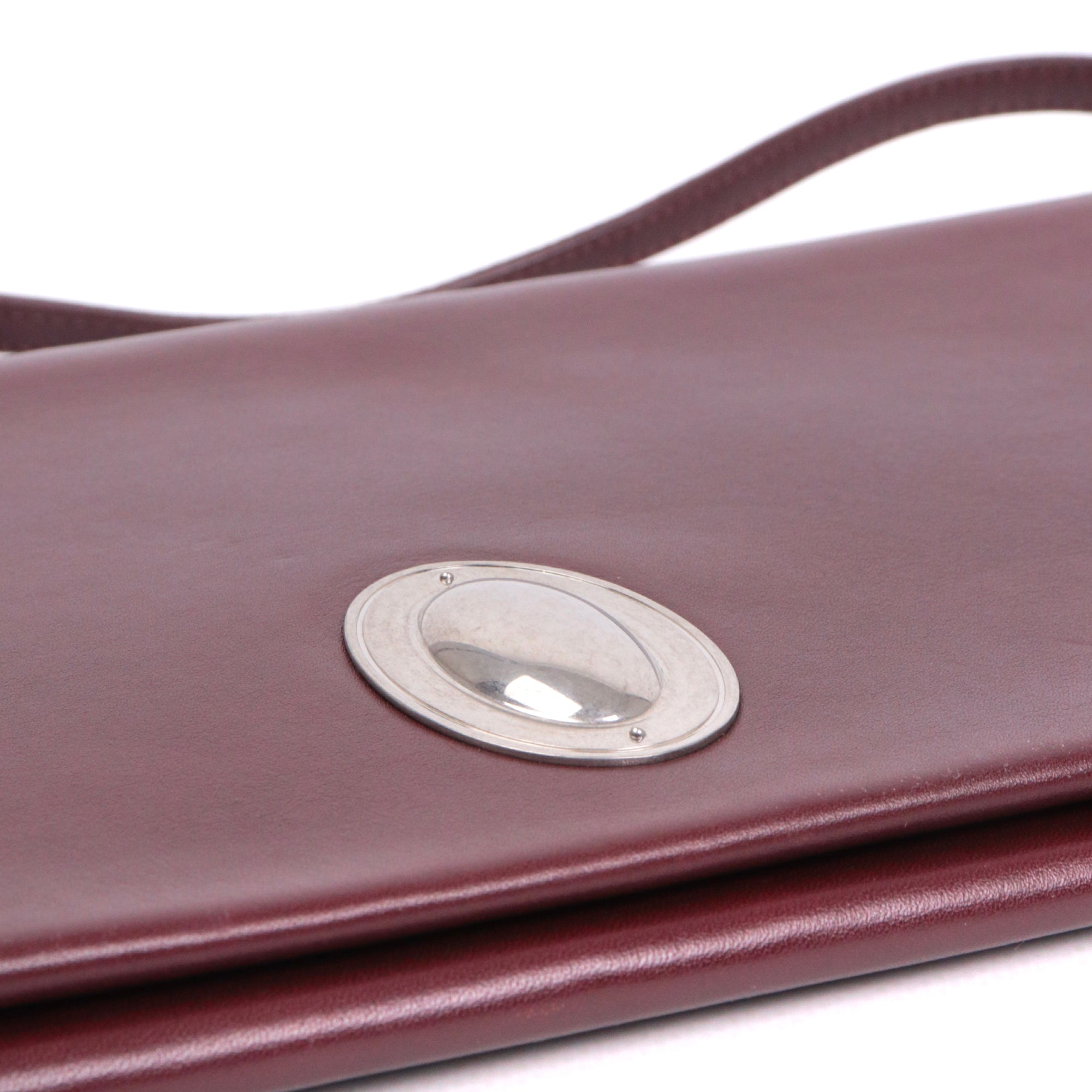 CELINE -  Sac à épaule Celine en cuir lisse bordeaux vintage