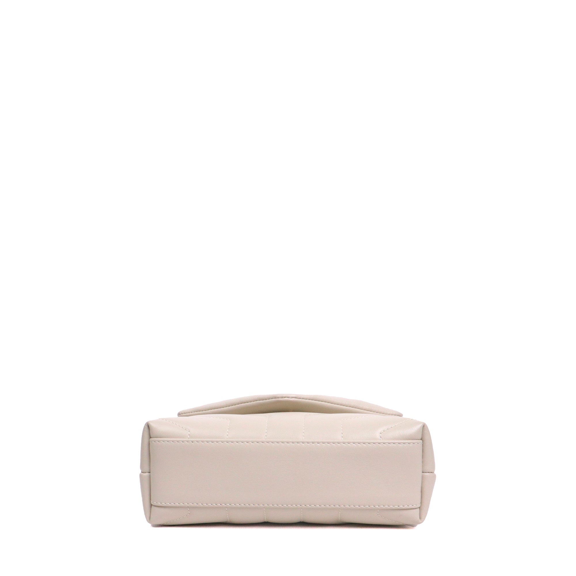 SAINT LAURENT - Saint Laurent Loulou small shoulder bag in black quilted leather