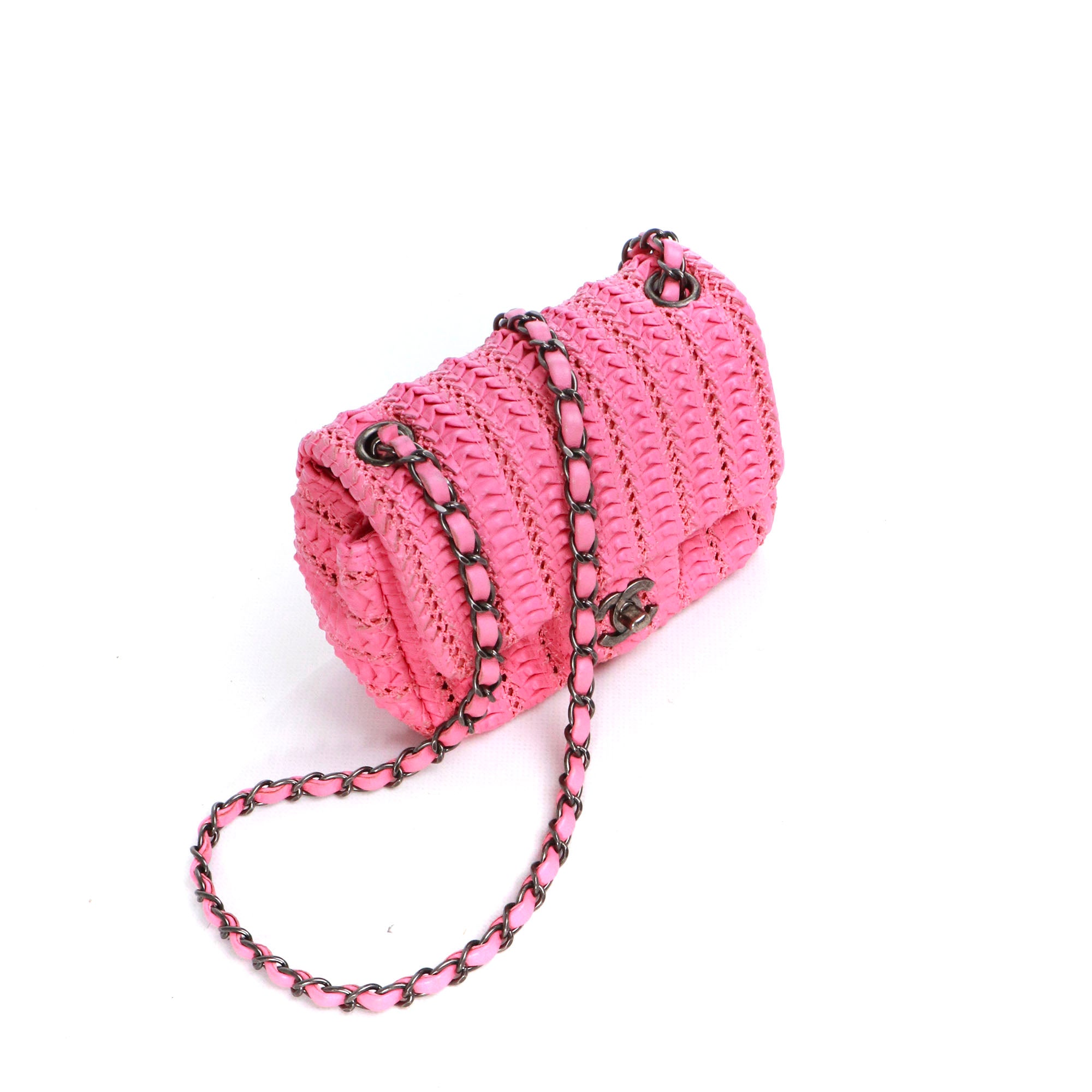 CHANEL - Sac à bandoulière Timeless Mini Square Chanel en crochet cuir rose