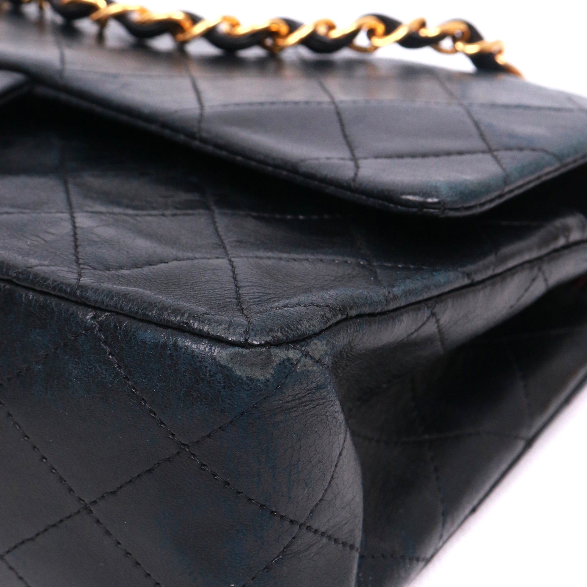 CHANEL - Sac à main Classique/Timeless 11.12 Chanel double flap en cuir matelassé noir vintage