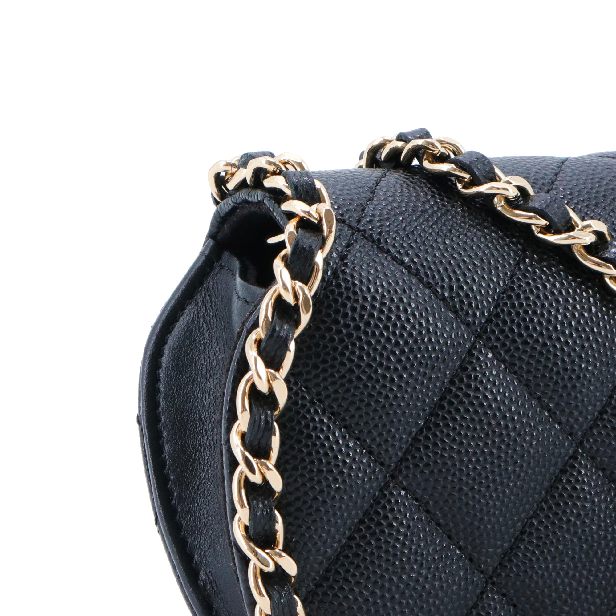 CHANEL - Pochette à bandoulière/Étui à lunette Chanel en cuir caviar noir