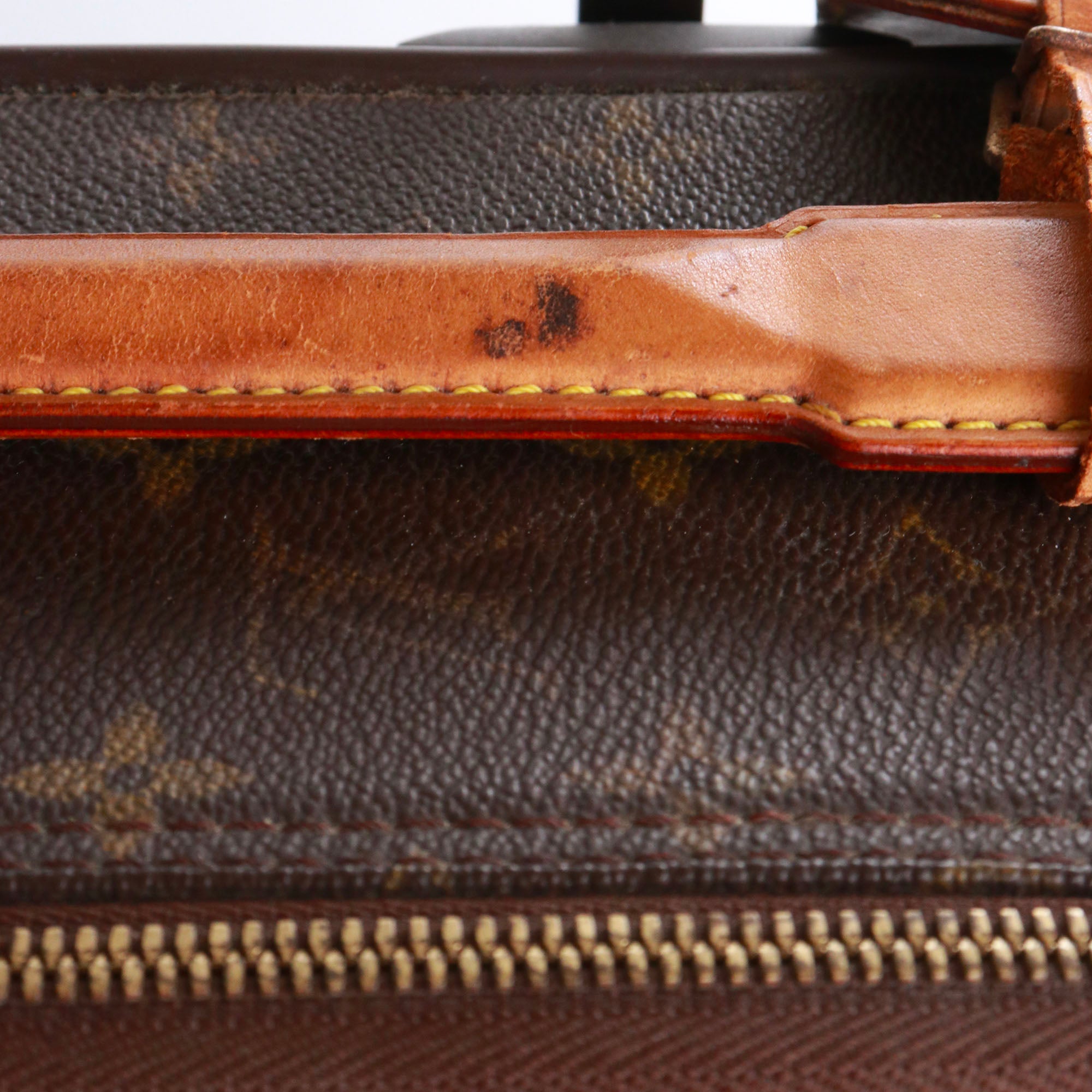 LOUIS VUITTON - Valise Pégase 45 Louis Vuitton en toile monogramme