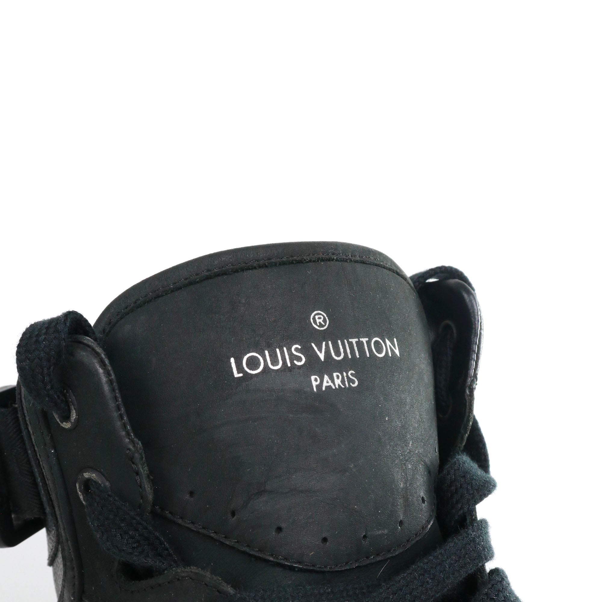 LOUIS VUITTON - Sneakers Rivoli Louis Vuitton en toile damier graphite (T41,5)
