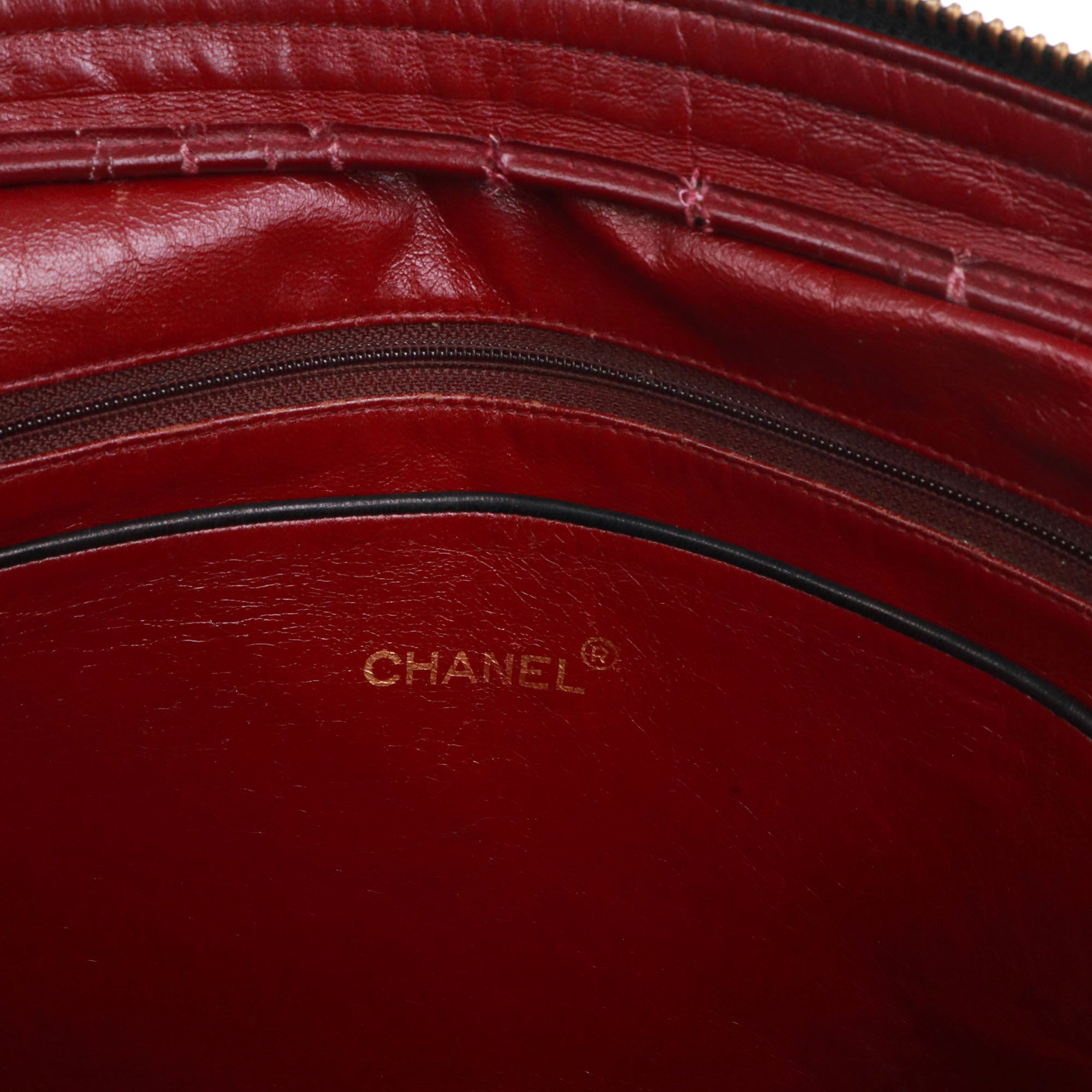 CHANEL - Vintage Chanel Caméra shoulder bag in cream white leather