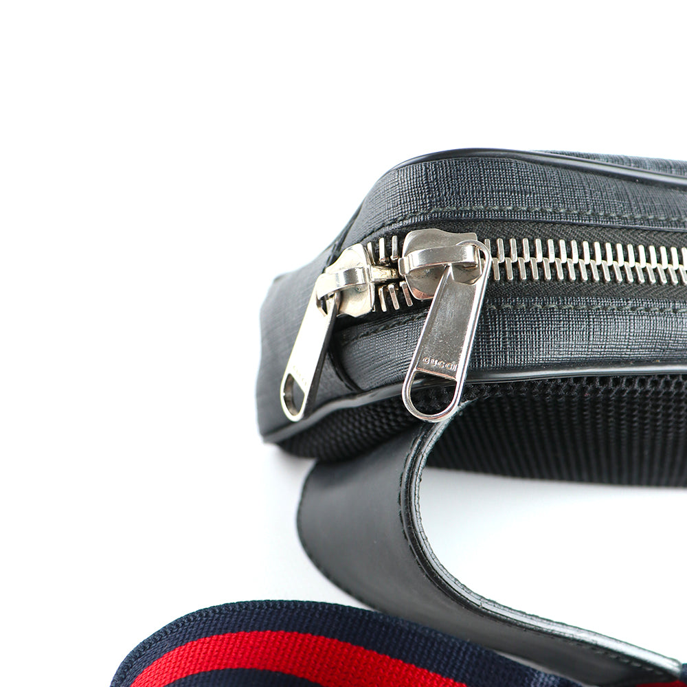 GUCCI - Sac banane en toile GG
