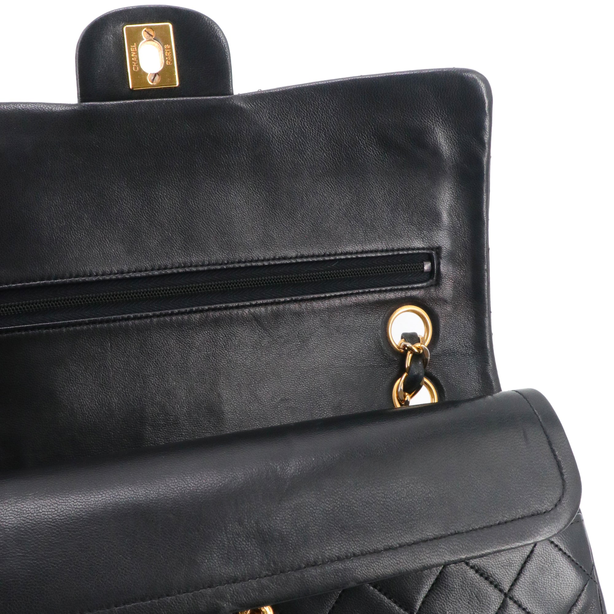 CHANEL - Sac à main Classique/Timeless Chanel 11.12 double flap Chanel en cuir lisse noir vintage