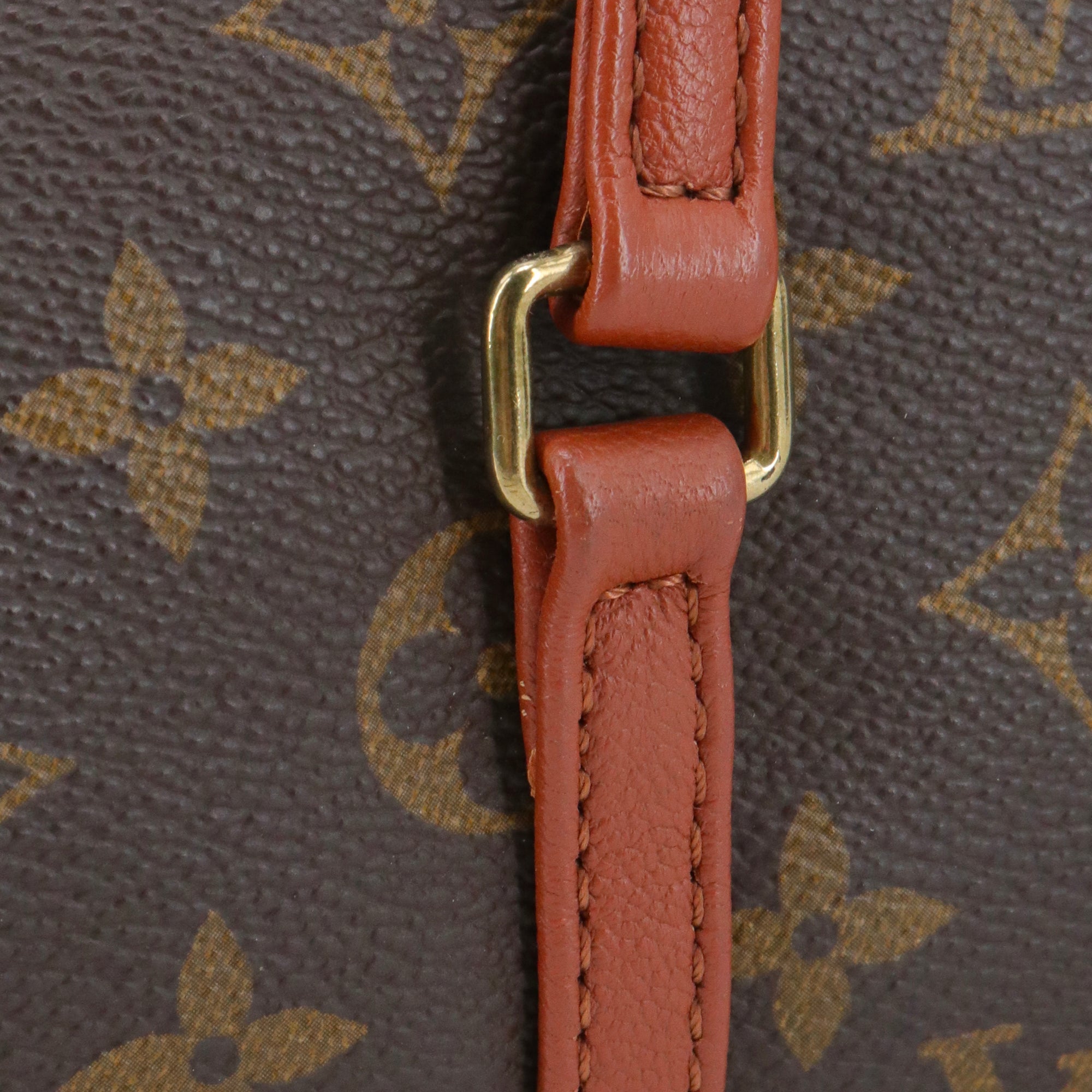 LOUIS VUITTON - Sac à main Papillon Louis Vuitton en toile monogrammée