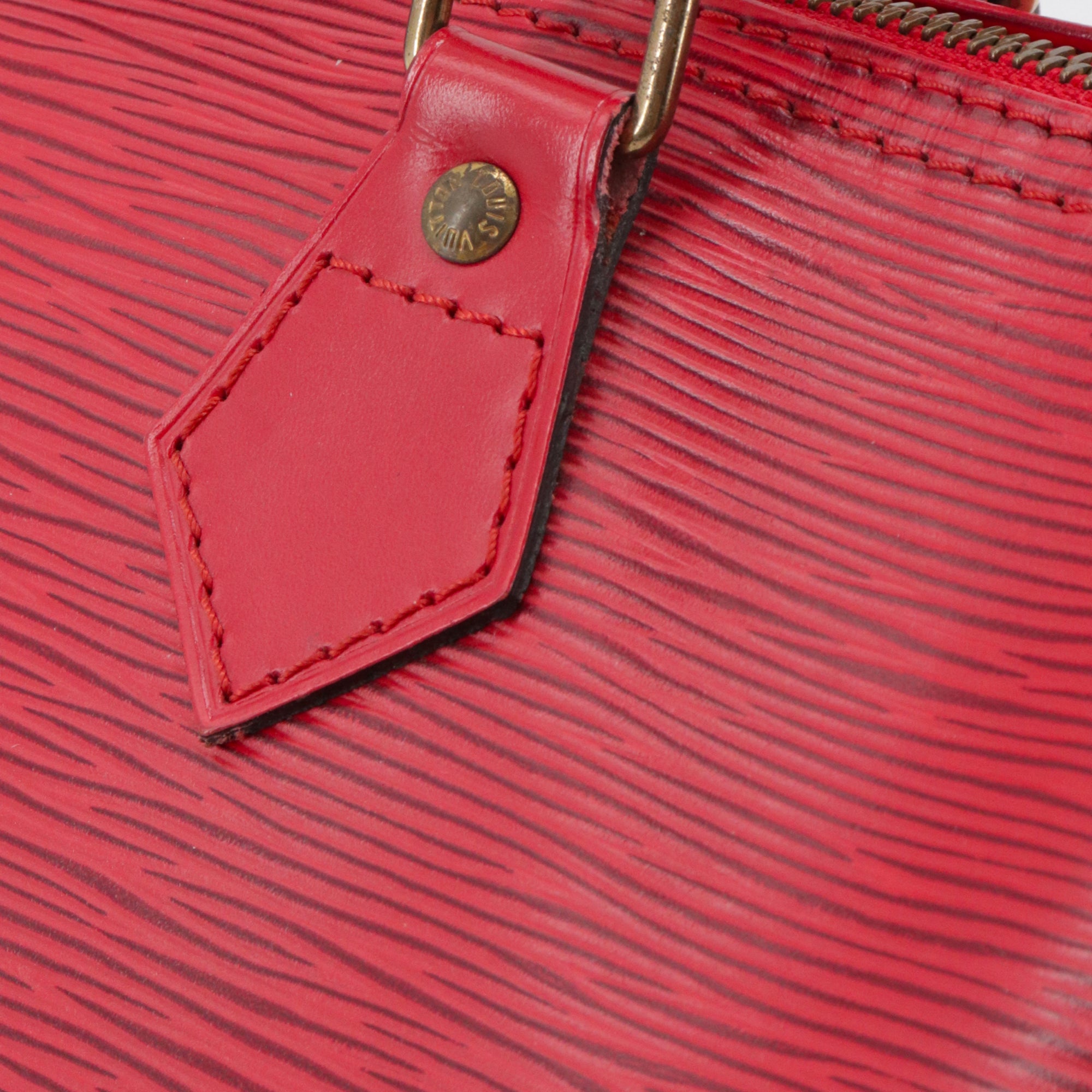 LOUIS VUITTON - Sac à main Speedy 25 Louis Vuitton en cuir épi rouge