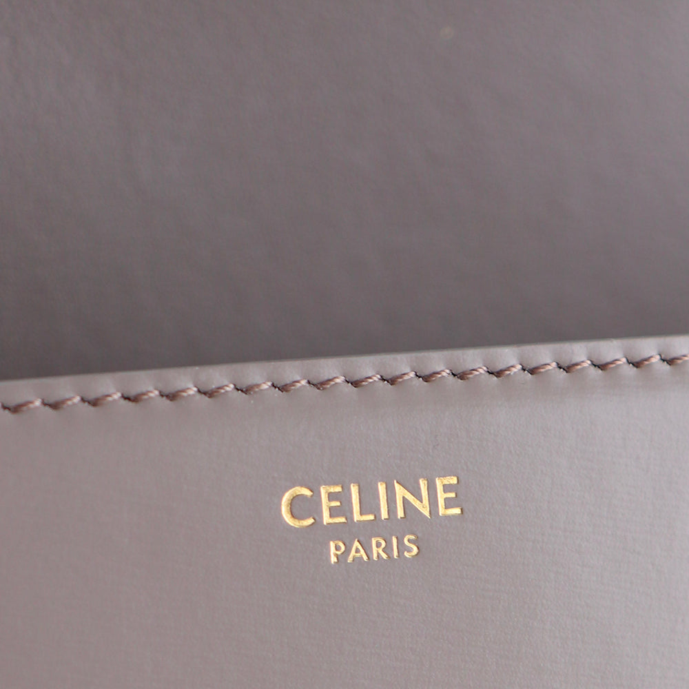 CELINE - Sac à bandoulière Triomphe teen en cuir box gris