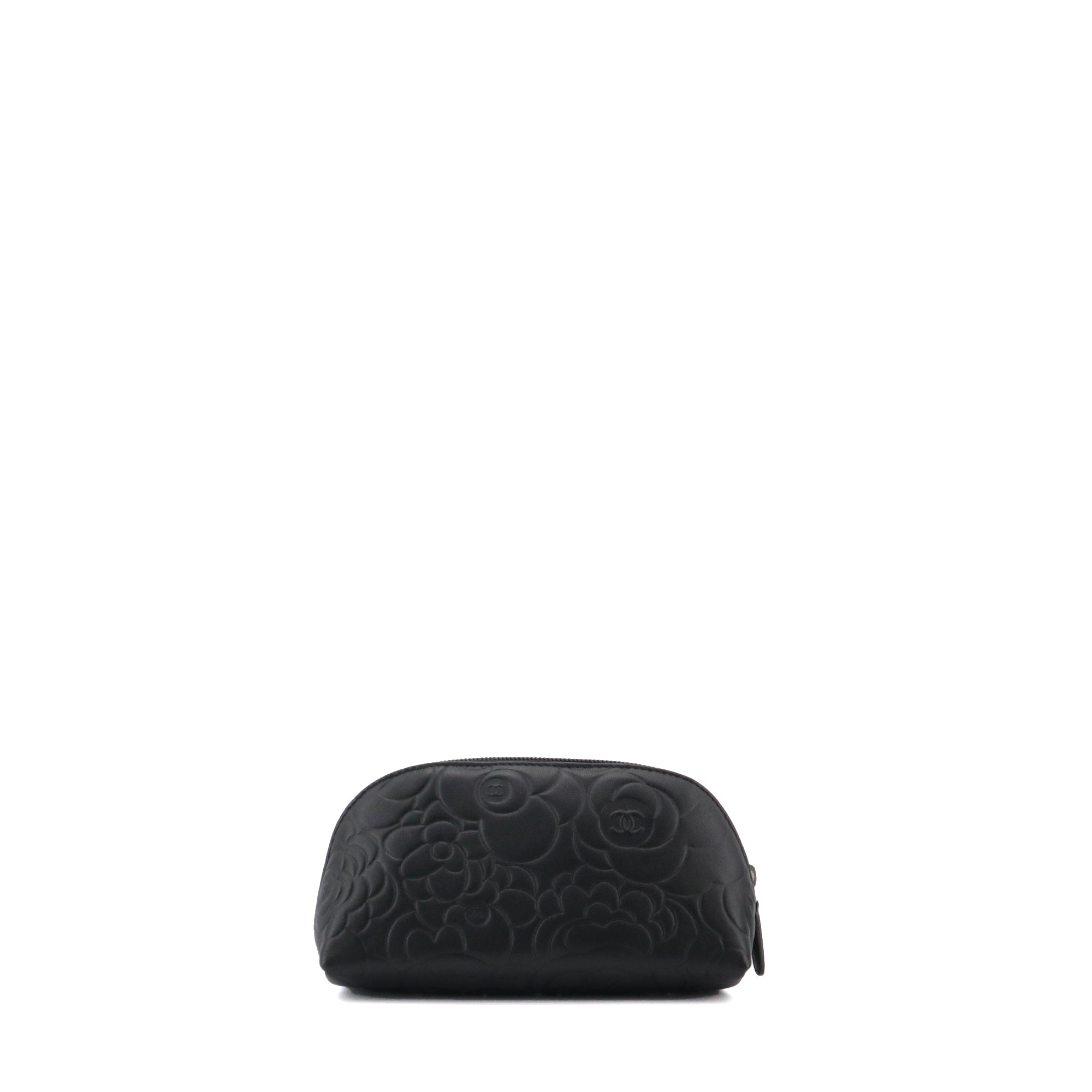 CHANEL - Pochette Camélia Chanel en cuir noir
