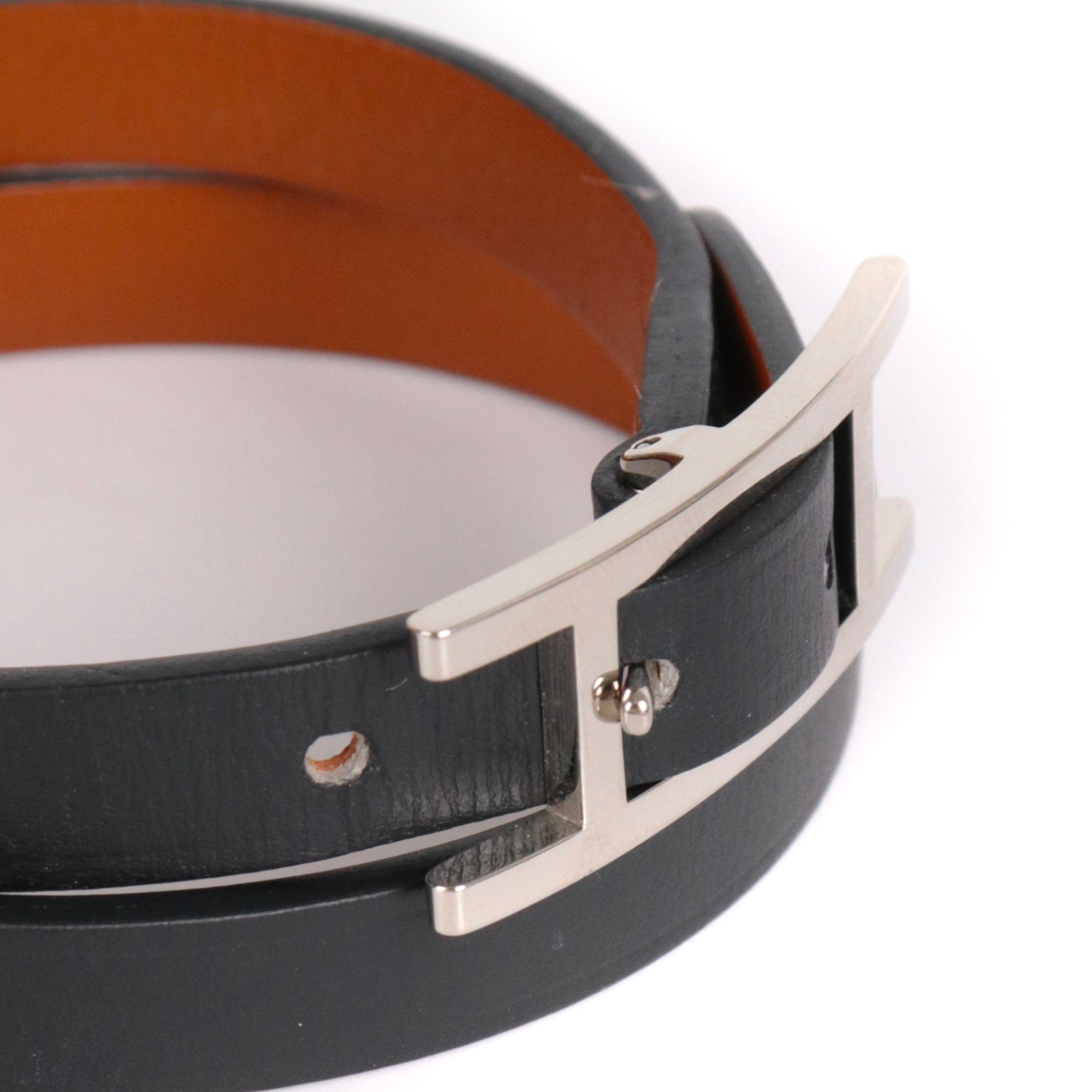 HERMÈS - Bracelet Behapi Double Tour réversible Hermès en cuir noir et fauve (T3)
