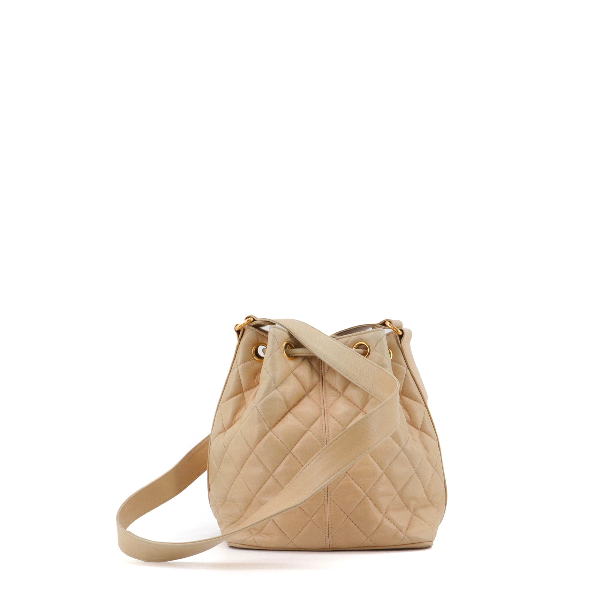 CHANEL - Sac à bandoulière Cocoball Chanel vintage en cuir matelassé beige