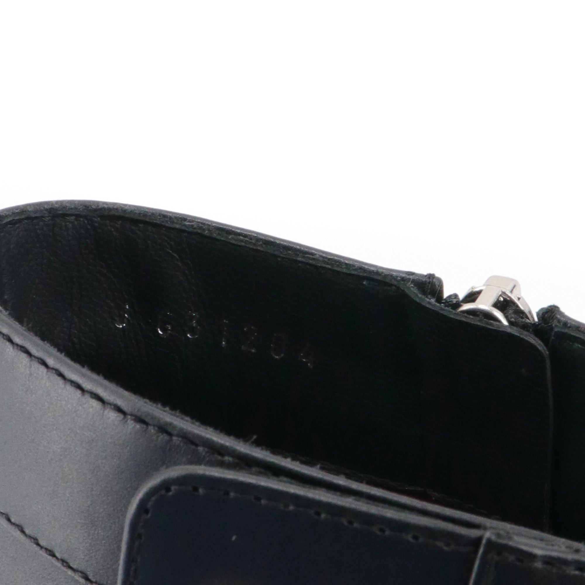 CHANEL - Bottines CC Chanel en cuir noir (T37)