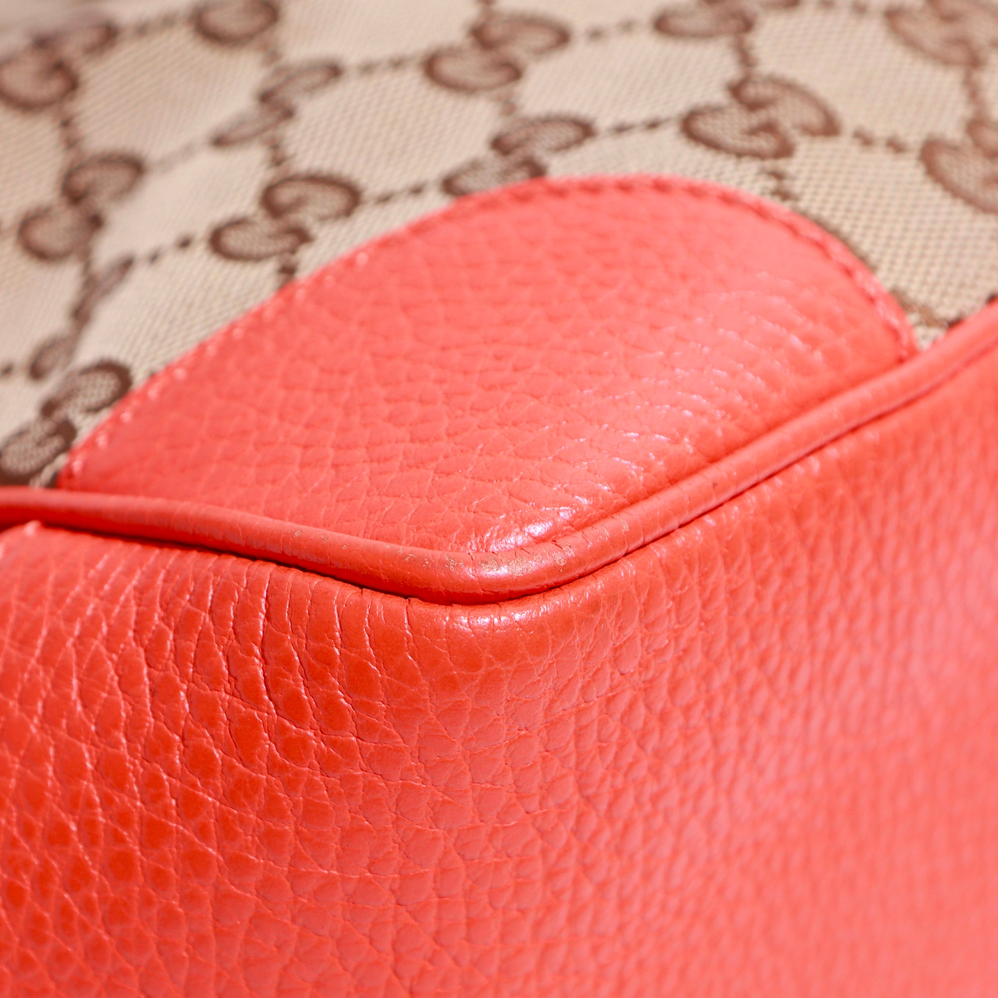 GUCCI - Sac à bandoulière Suprême GG en toile et cuir grainé orange