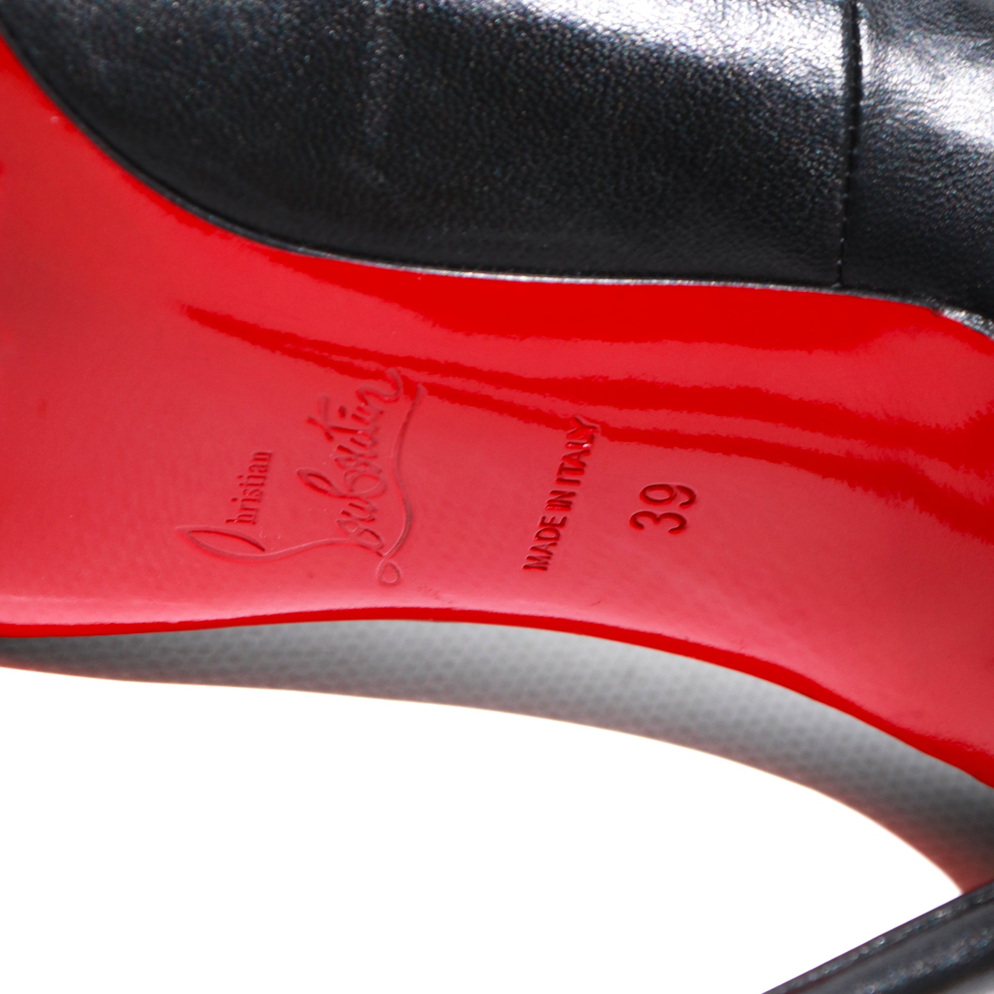 LOUBOUTIN - Escarpins Fifi en cuir lisse noir (T39)