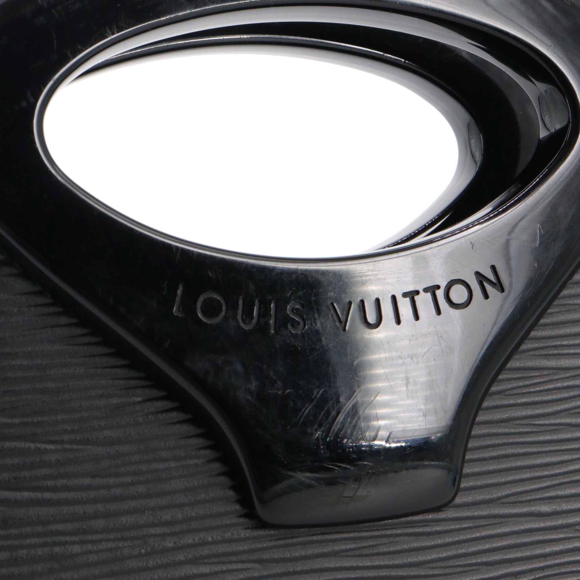 LOUIS VUITTON - Sac cabas plat Ombre Louis Vuitton cuir épi noir