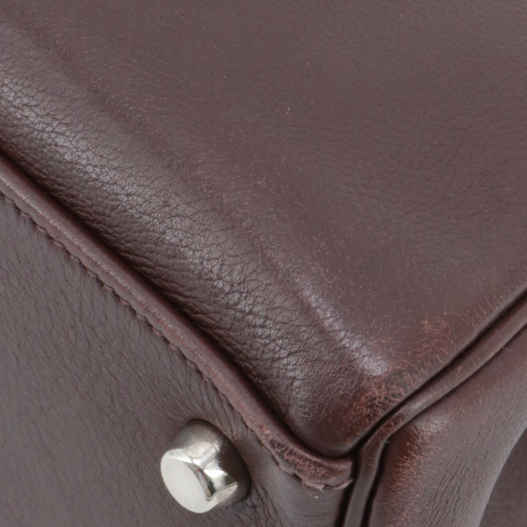 HERMÈS - Sac à main Kelly 32 Hermès en cuir evergrain cacao