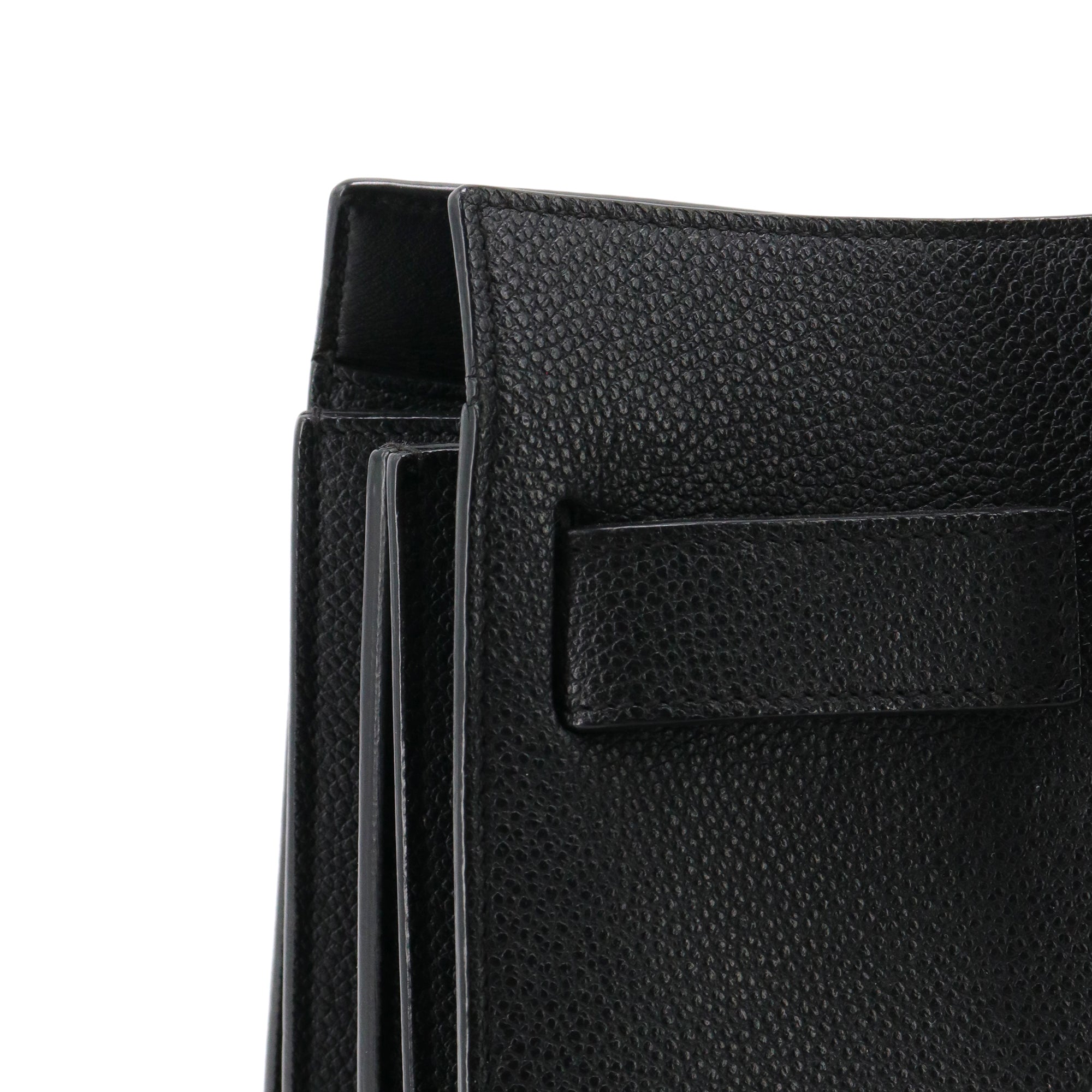SAINT LAURENT - Sac de jour Saint Laurent médium en cuir grainé noir