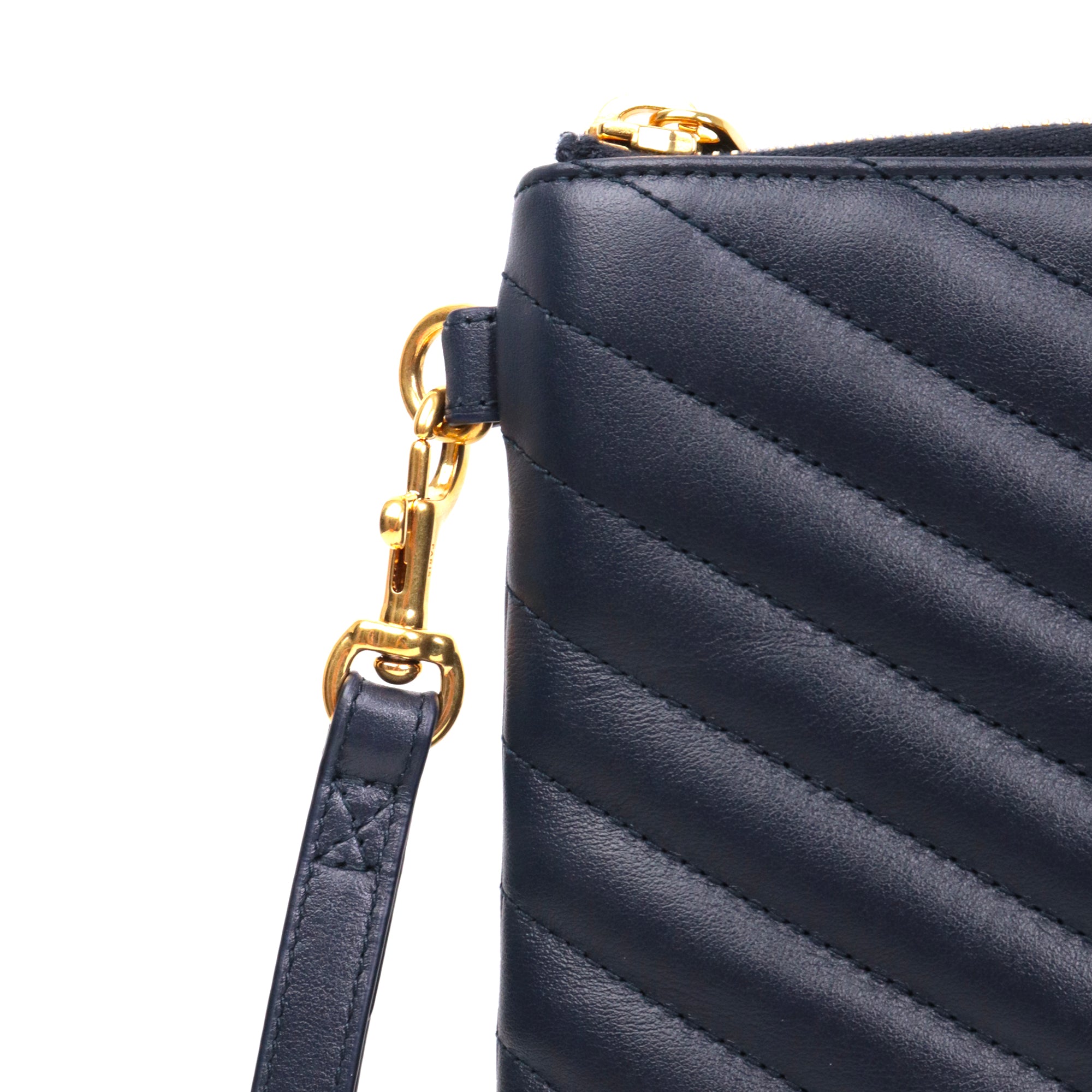 SAINT LAURENT - Pochette Cassandre Saint Laurent en cuir chevron bleu marine
