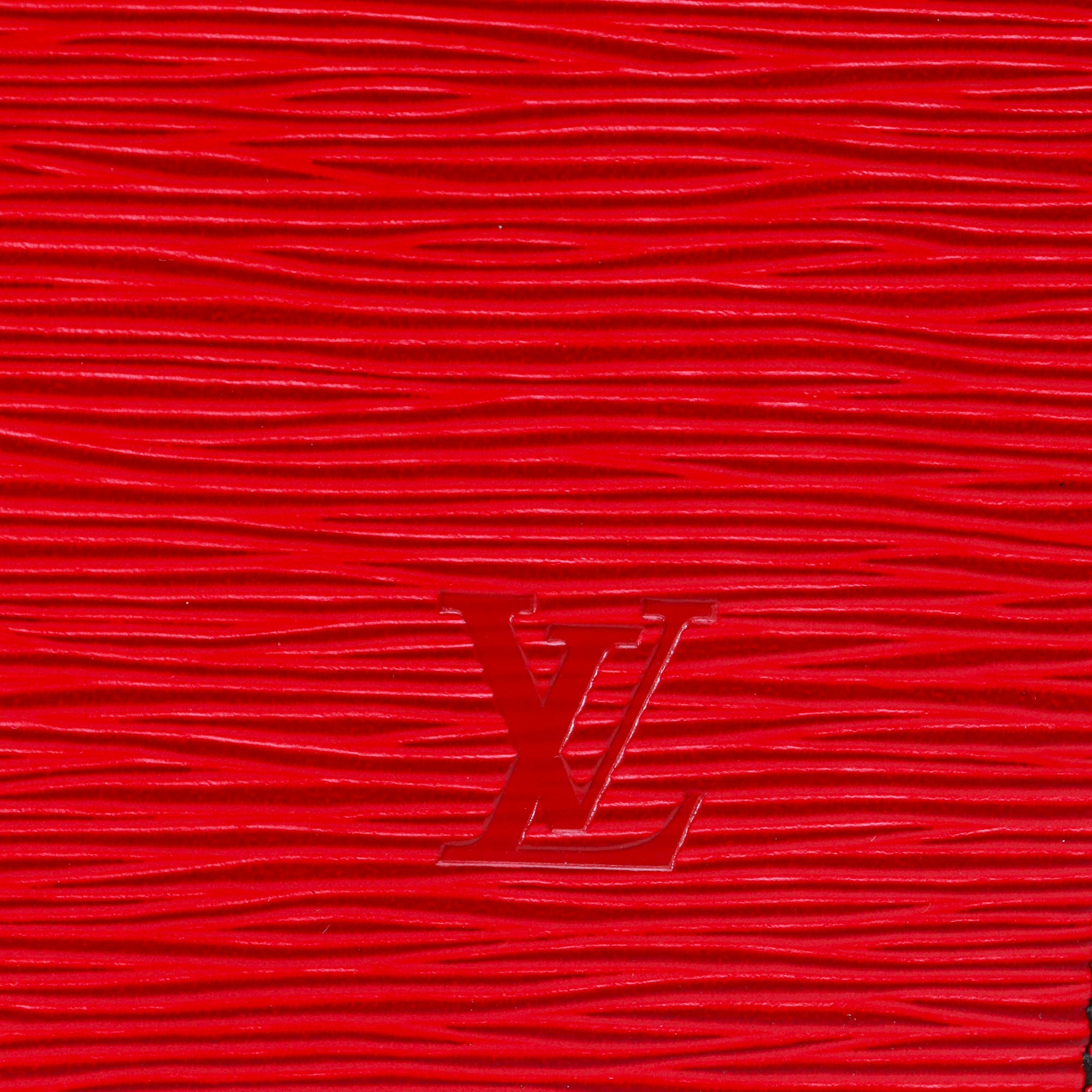 LOUIS VUITTON - Sac cabas plat GM Louis Vuitton en cuir épi rouge