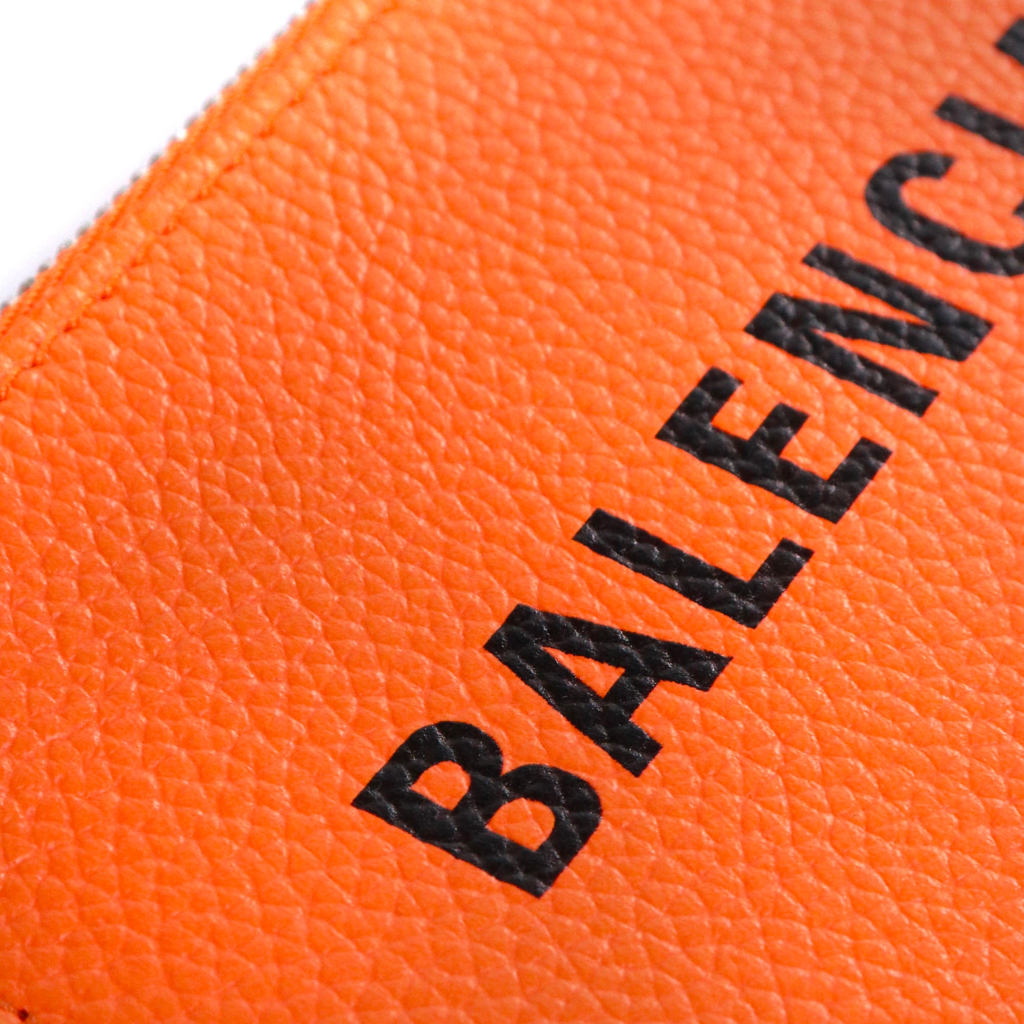 BALENCIAGA - Balenciaga coin purse in orange grained leather