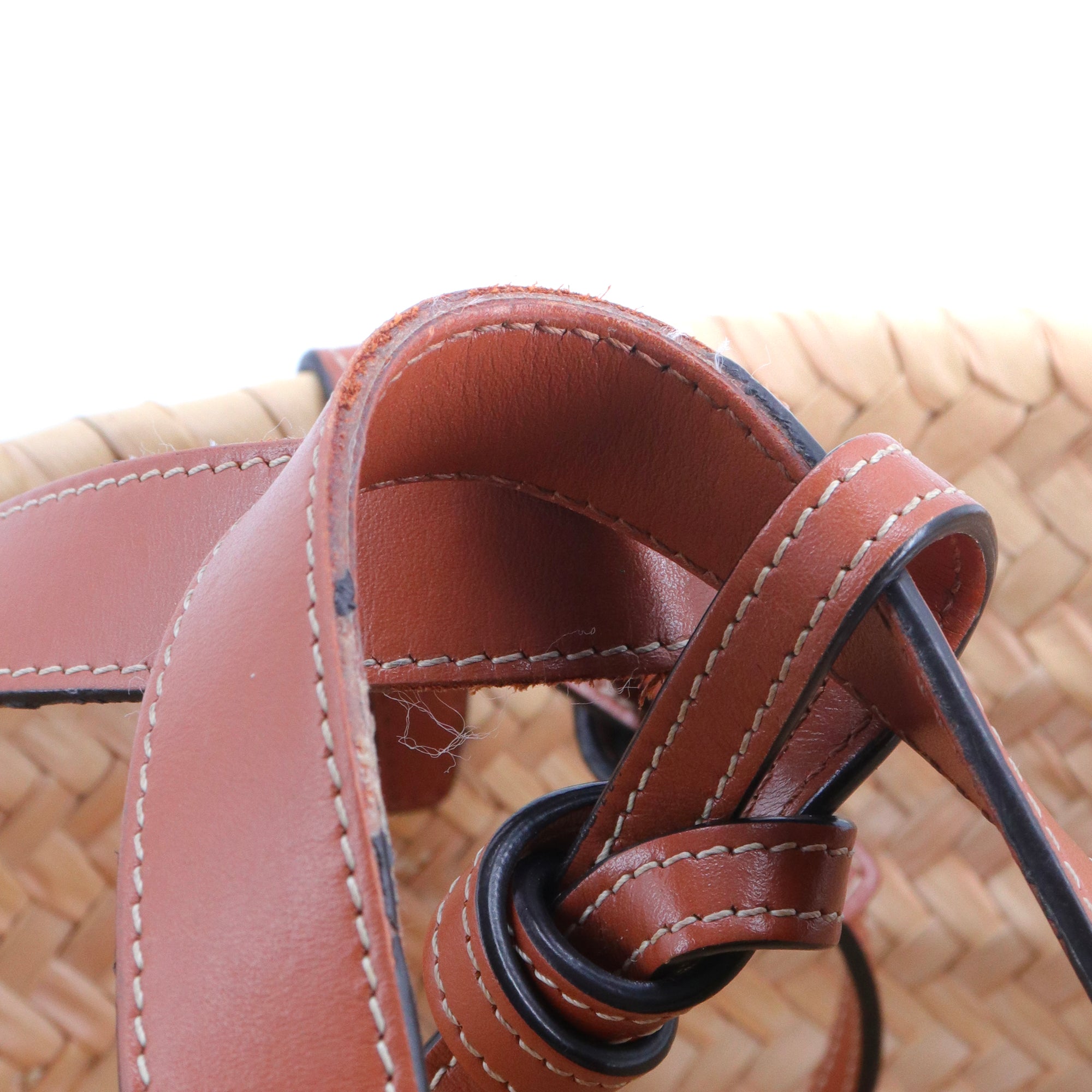 CELINE - Panier Triomphe teen Celine en paille et cuir tan