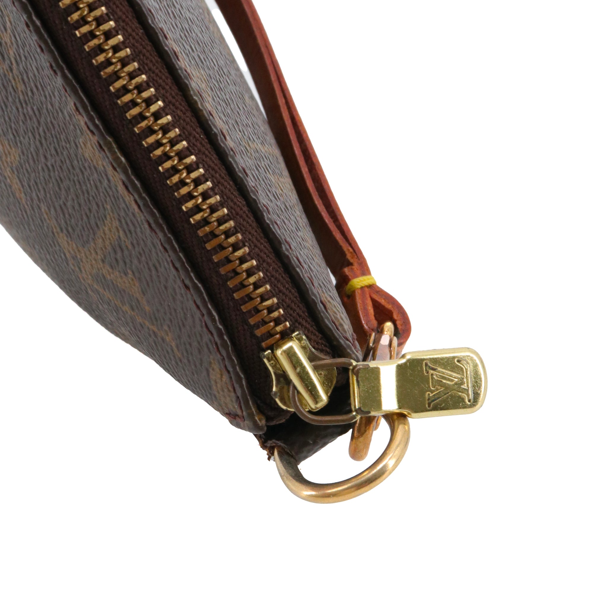 LOUIS VUITTON - Pochette Accessoires Louis Vuitton en toile monogrammée