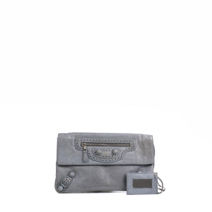 BALENCIAGA - Pochette Giant City Balenciaga en cuir froissé gris