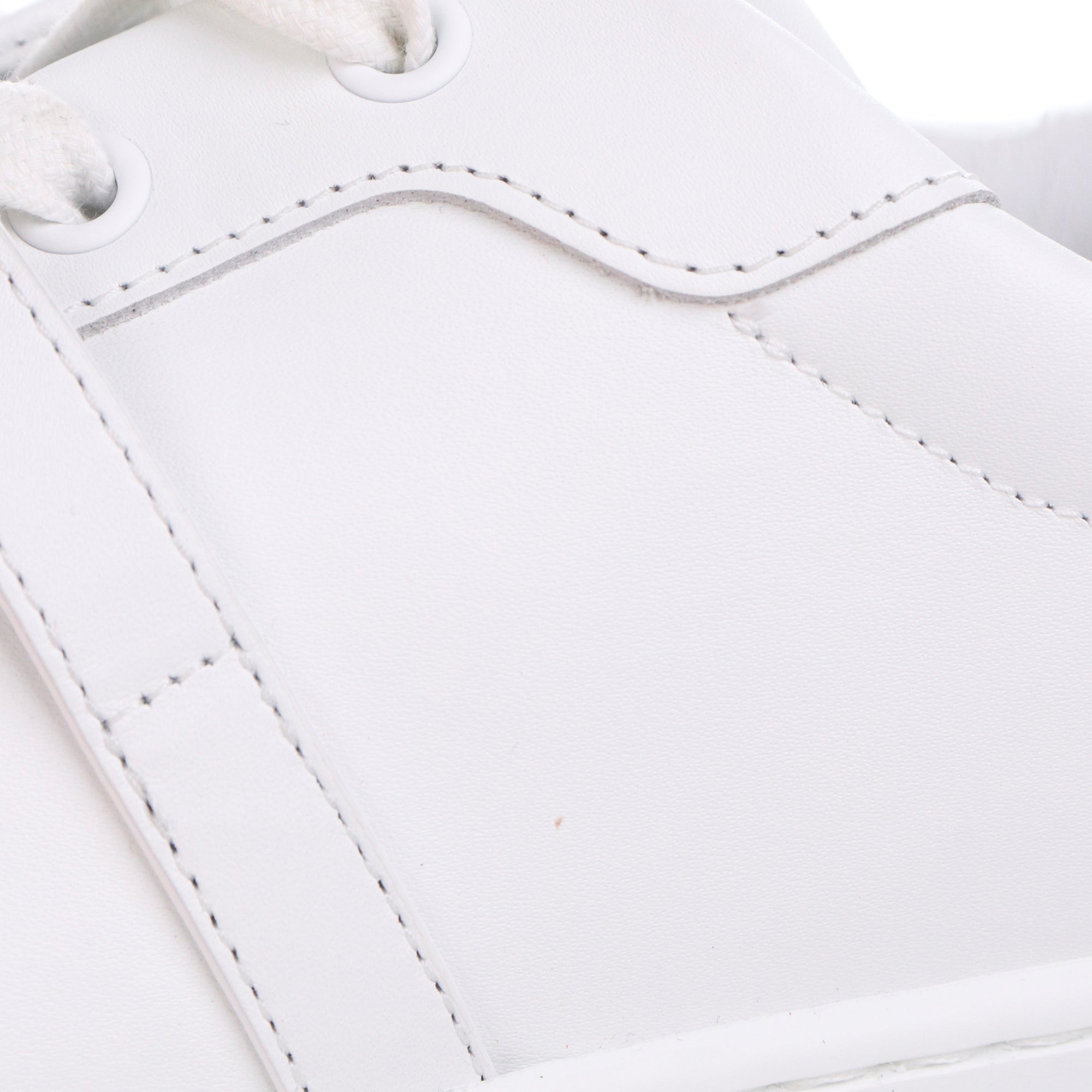 HERMÈS - Day sneakers in white leather (T39)