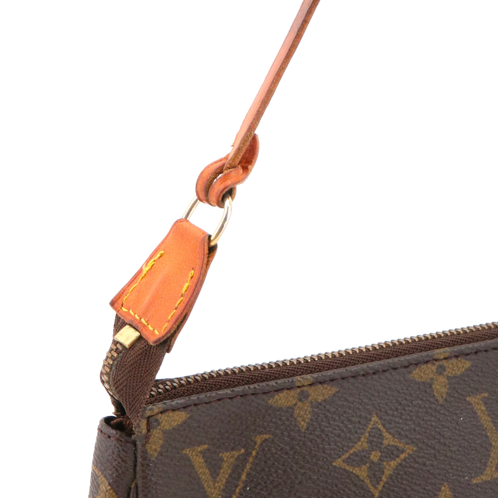 LOUIS VUITTON - Pochette Accessoires Louis Vuitton en toile monogrammée