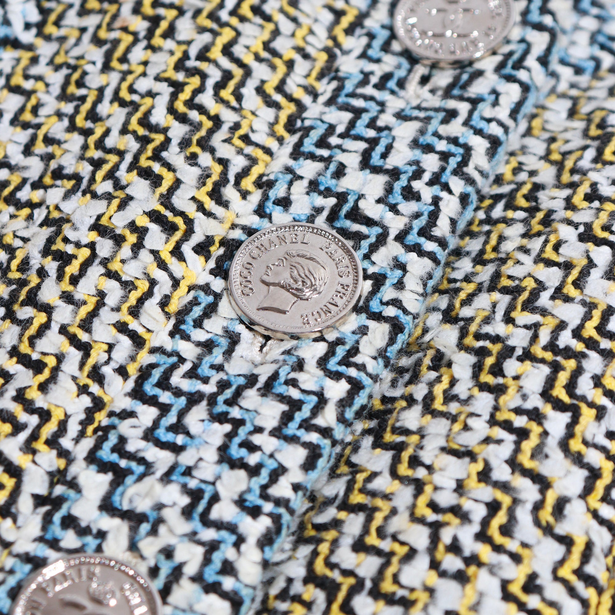 CHANEL - Veste en tweed (T40)