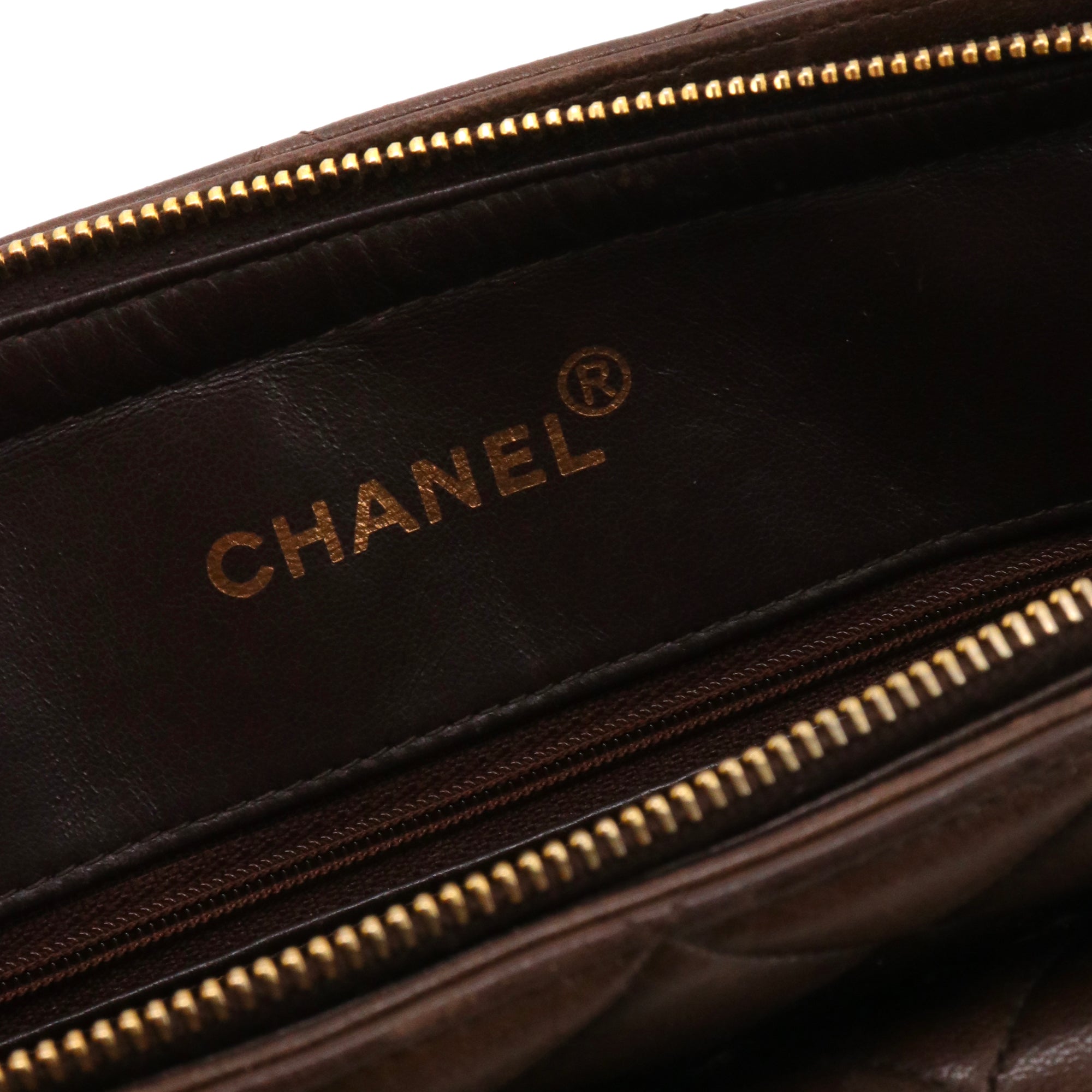 CHANEL - Sac à épaule Caméra Chanel en cuir marron
