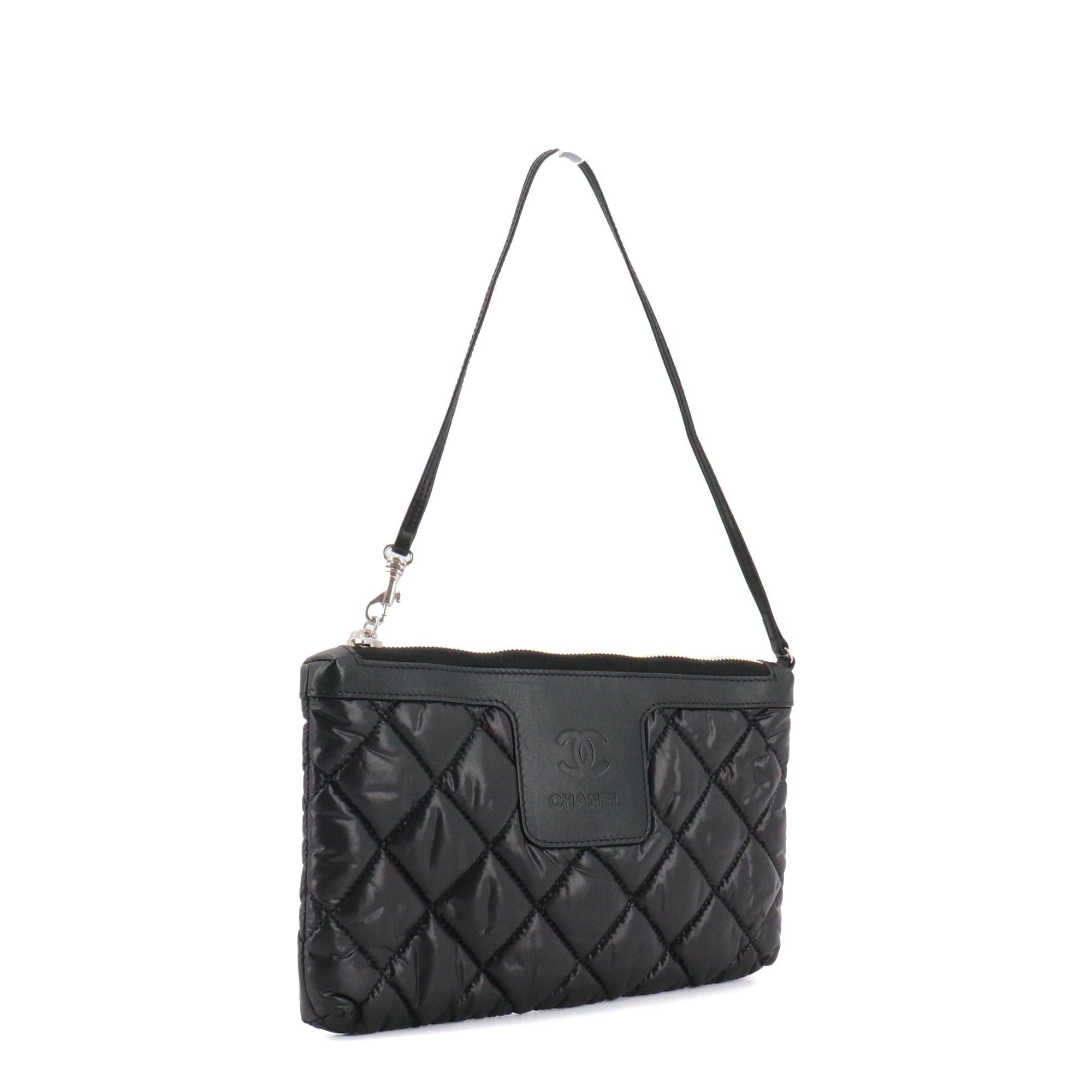CHANEL - Pochette Cocoon Chanel en toile noire
