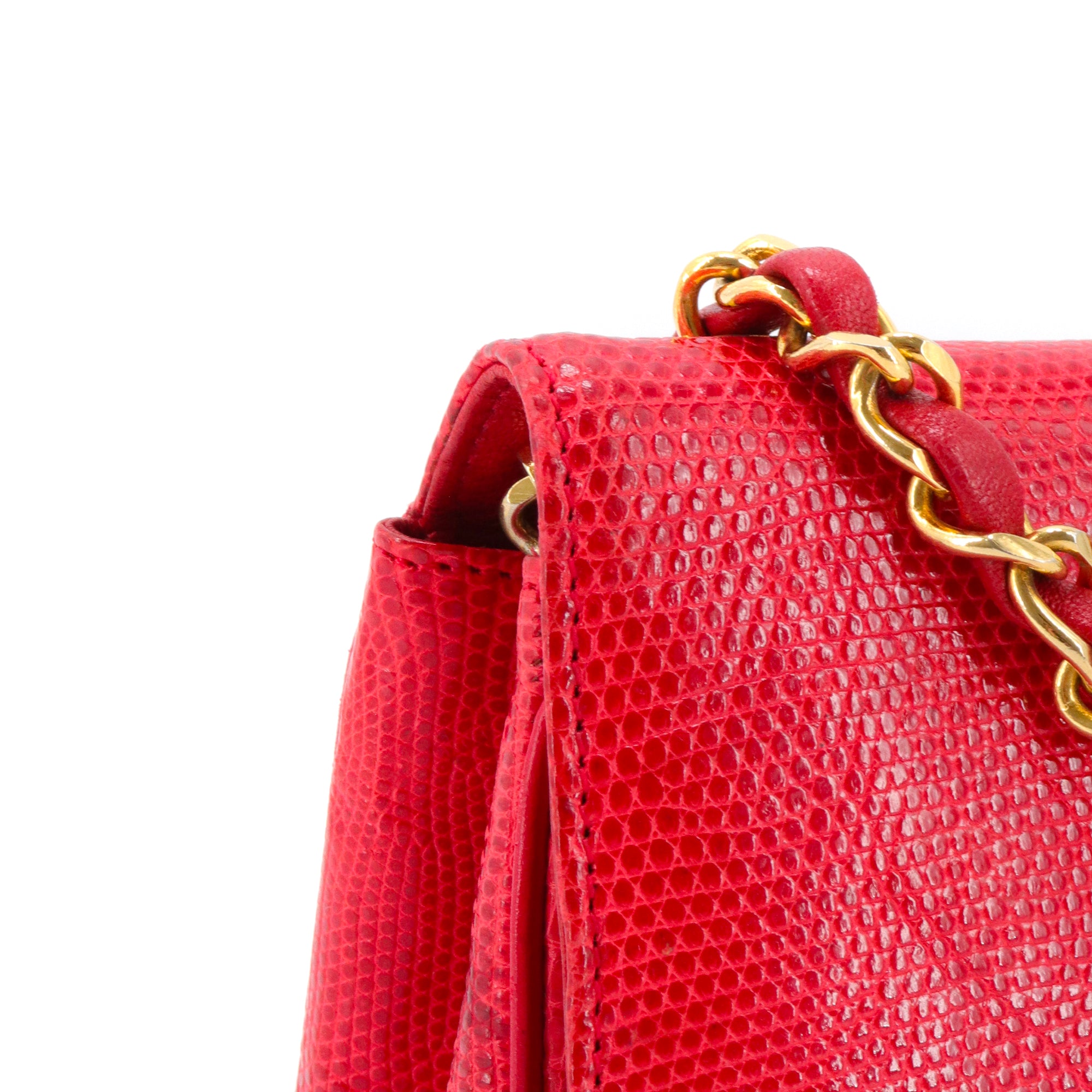 CHANEL - Sac à bandoulière Classique/Timeless Mini Square Chanel en lézard rouge vintage