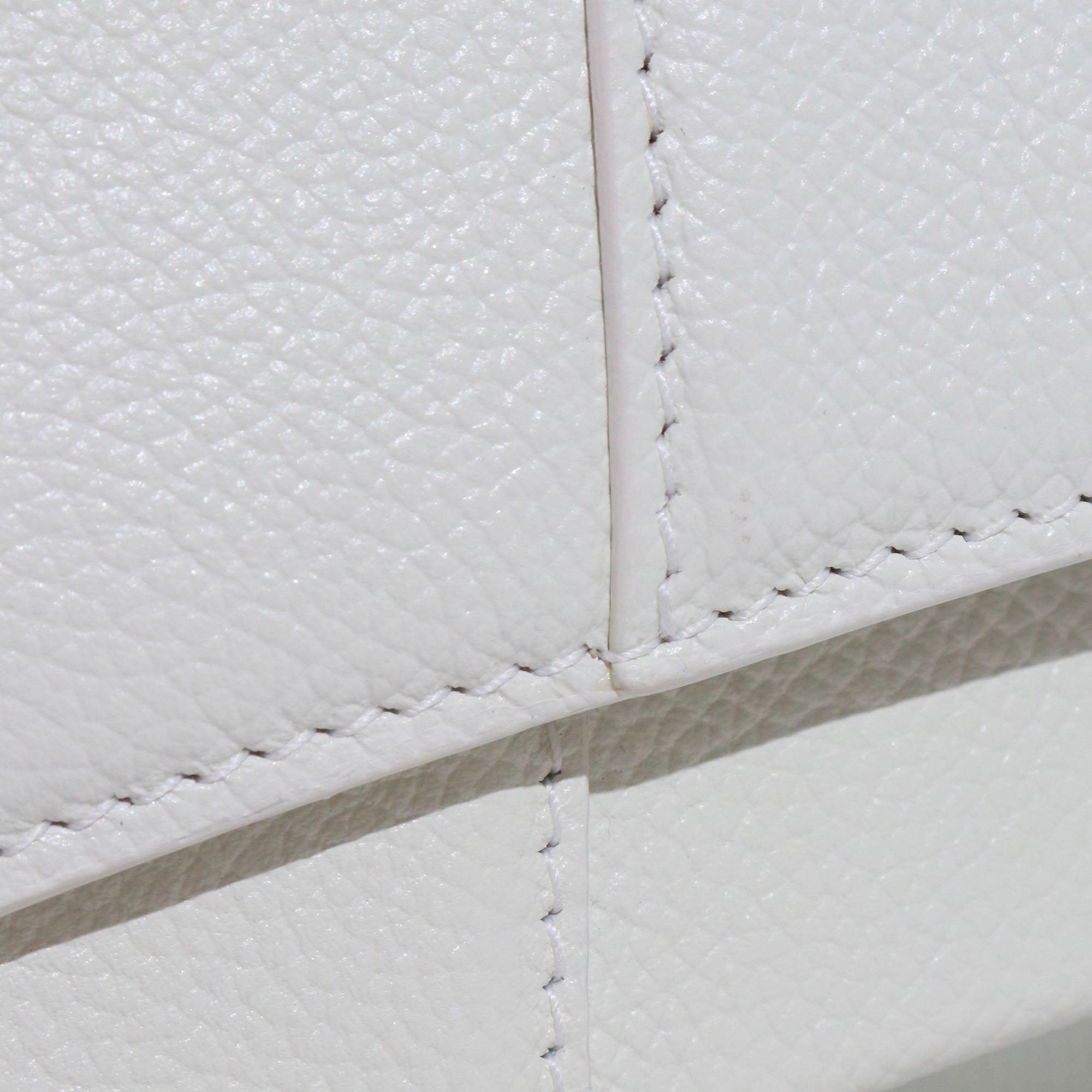 BALENCIAGA - Hourglass Balenciaga Small Size shoulder bag in white grained leather