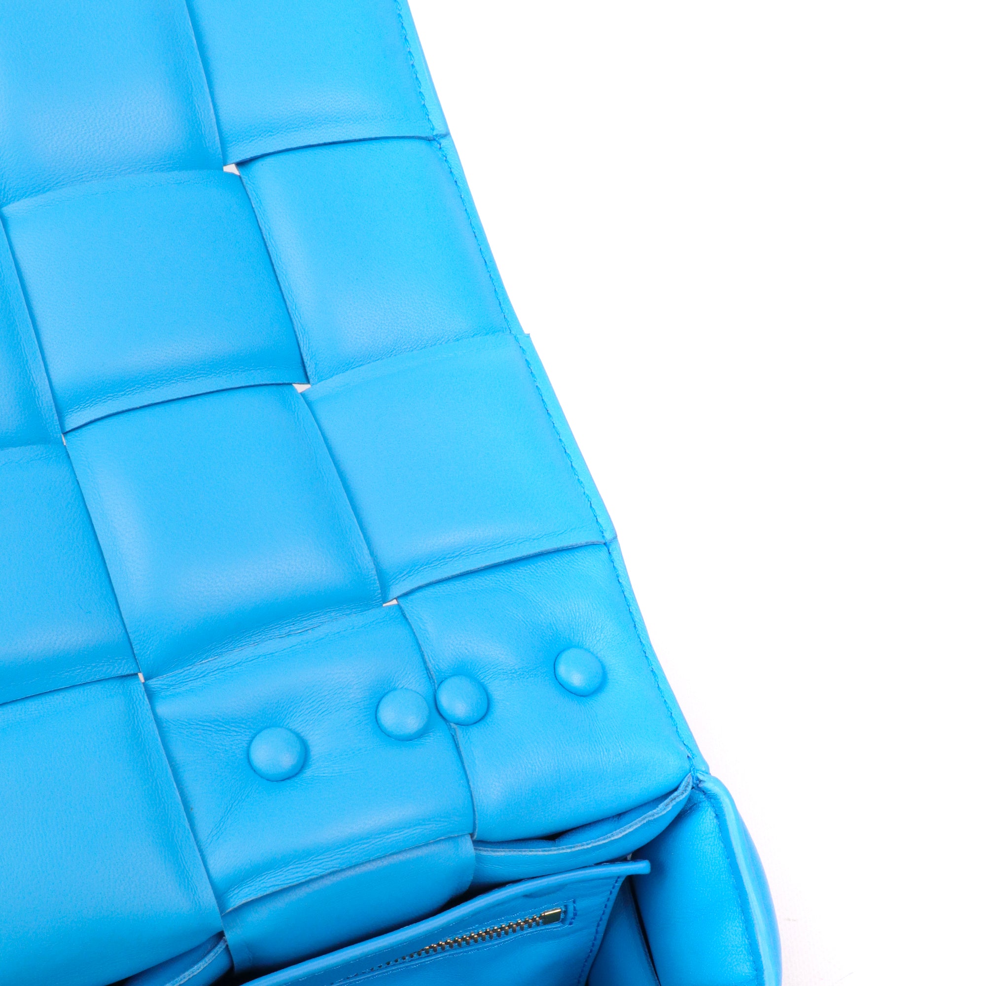 BOTTEGA VENETA - Cassette mini belt bag in purple smooth leather