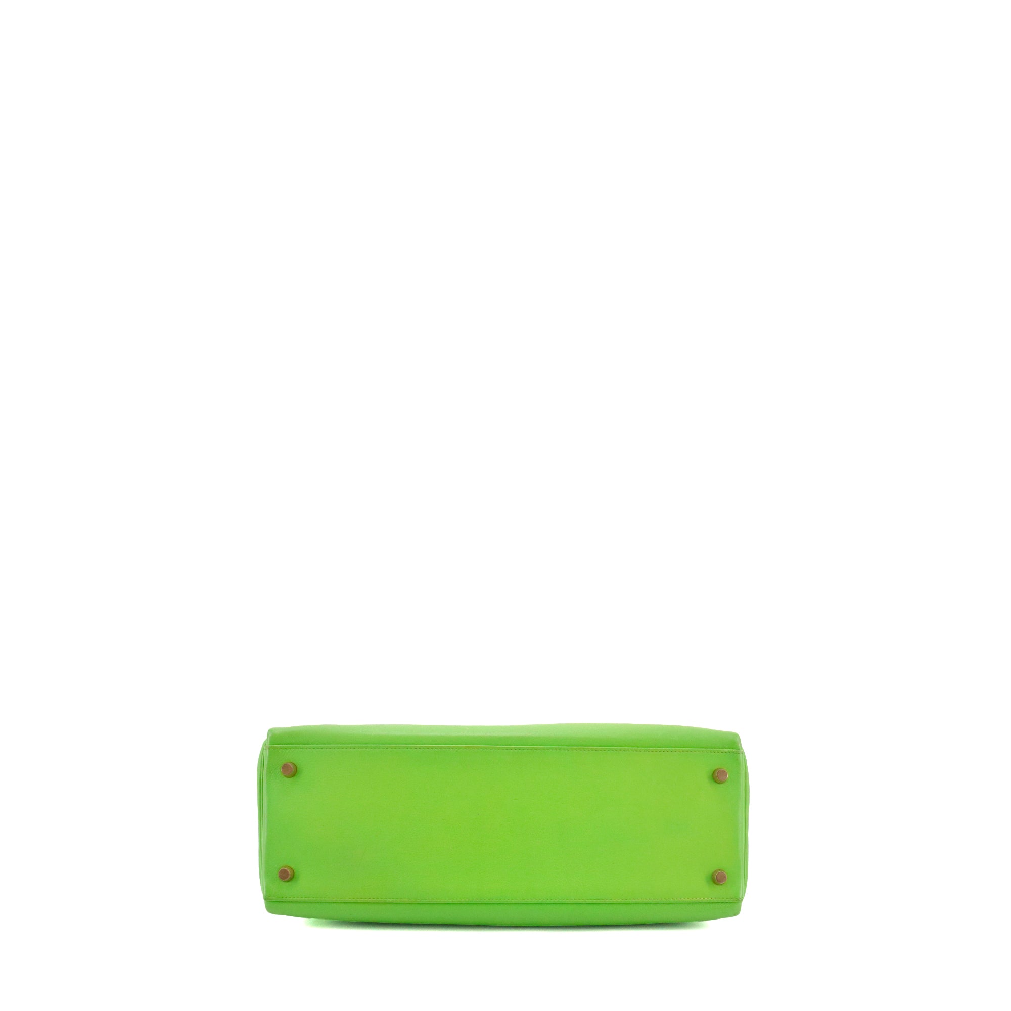 HERMÈS - Sac à main Kelly 35 Hermès en cuir swift vert grany
