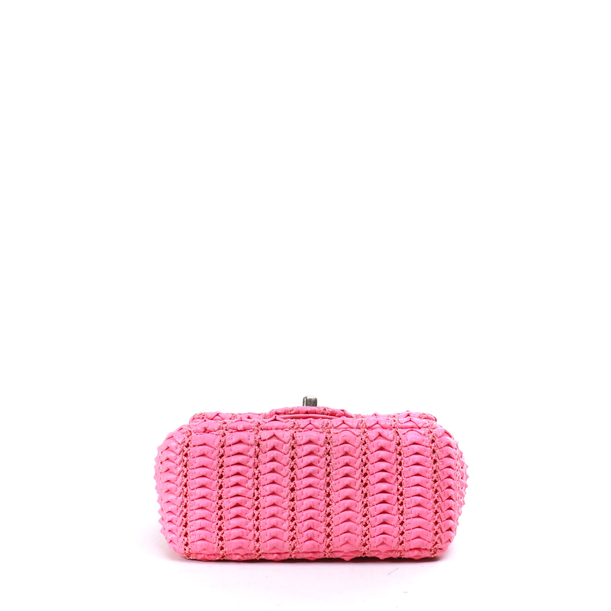 CHANEL - Sac à bandoulière Timeless Mini Square Chanel en crochet cuir rose
