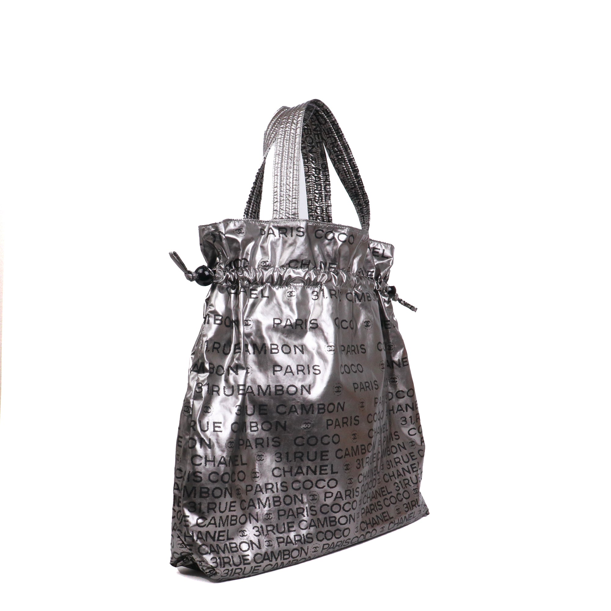 CHANEL - Sac cabas bourse 31 Rue Cambon Chanel en toile grise métallisée