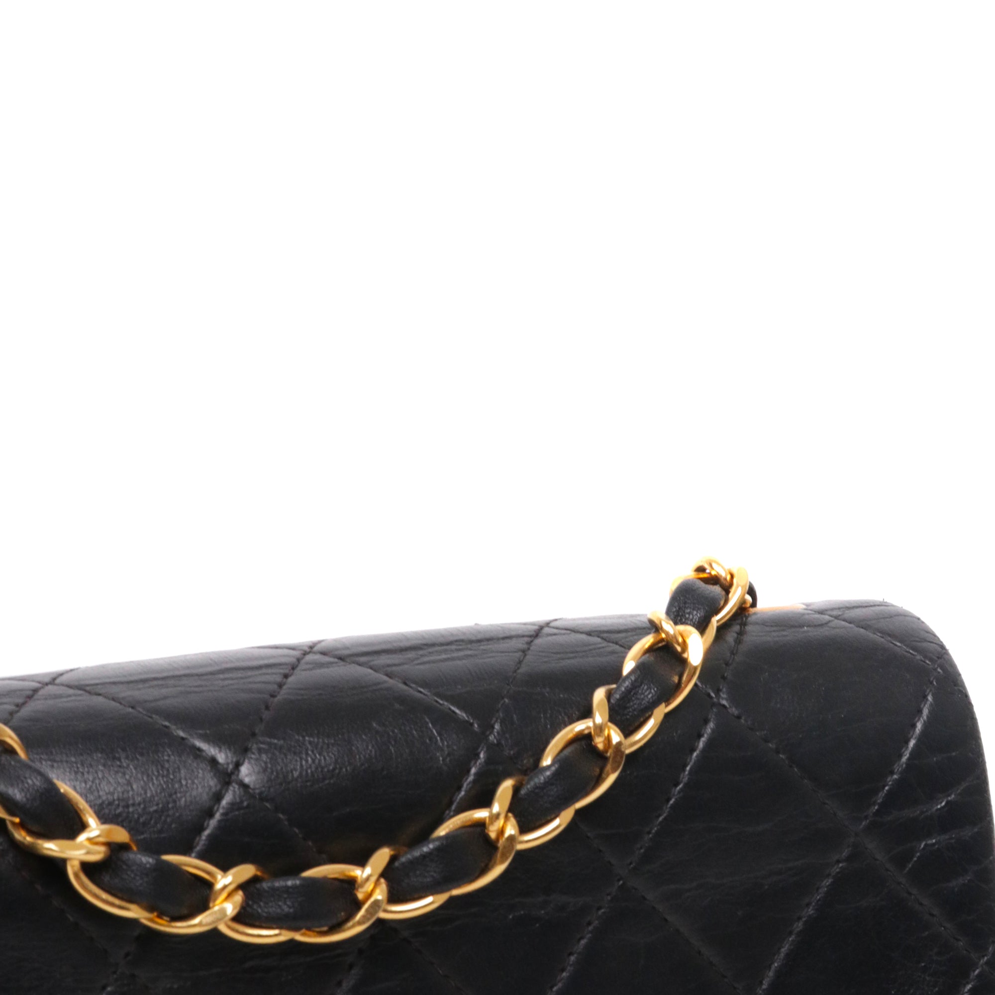 CHANEL - Sac à bandoulière Classique/Timeless Mini Square Chanel en cuir noir vintage