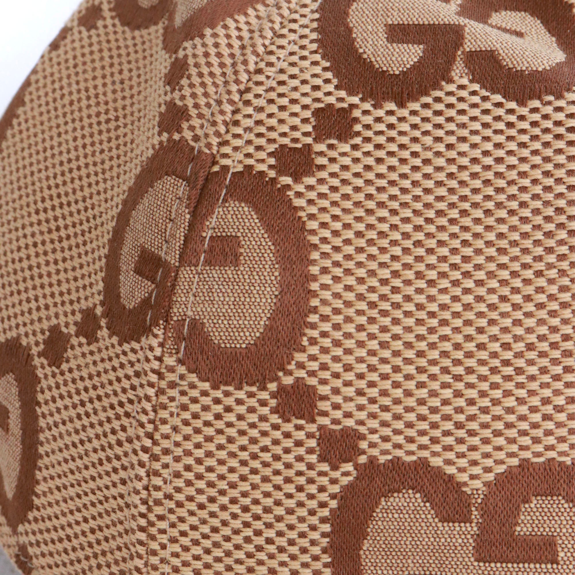 GUCCI - Casquette Gucci en toile GG Jumbo marron (XS)