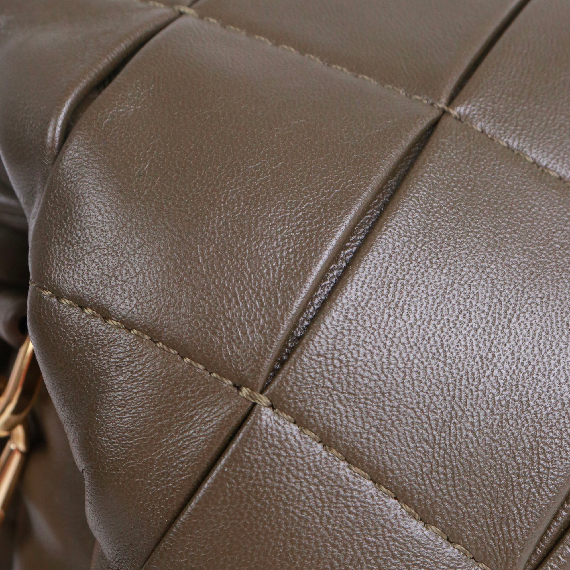 LOEWE - Flamenco Clutch shoulder bag in peach pink leather