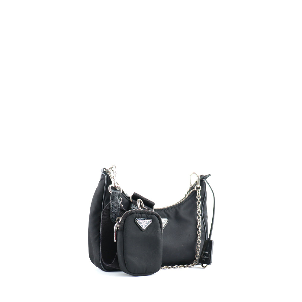 PRADA - Sac Re-edition 2005 en Re-nylon noir