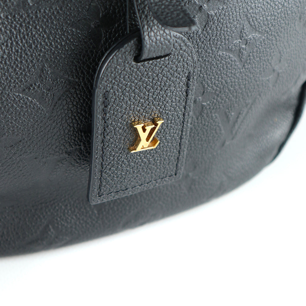 LOUIS VUITTON - Sac à bandoulière Boîte à chapeaux en cuir grainé noir