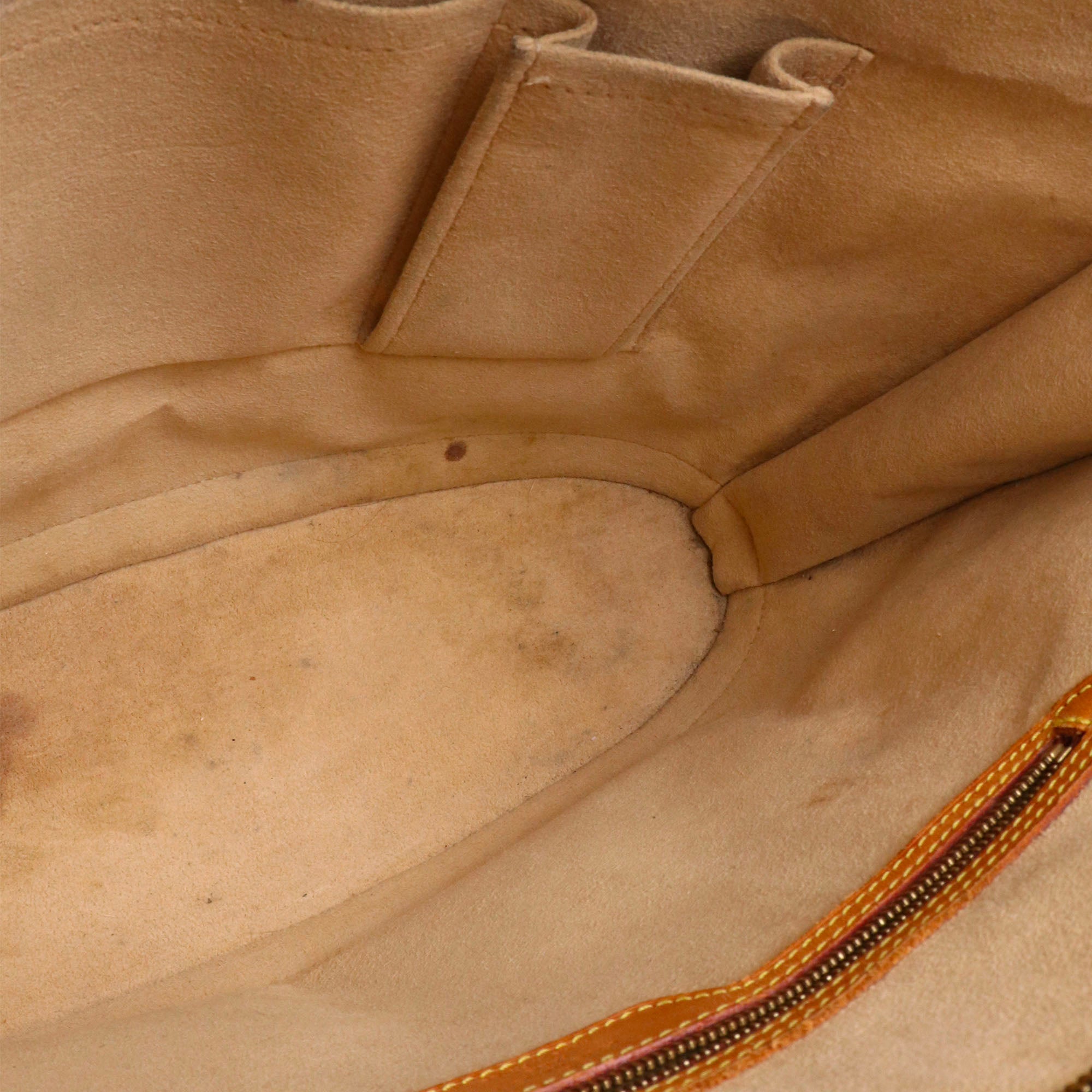 LOUIS VUITTON - Sac cabas Babylone Louis Vuitton en toile monogrammée marron vintage