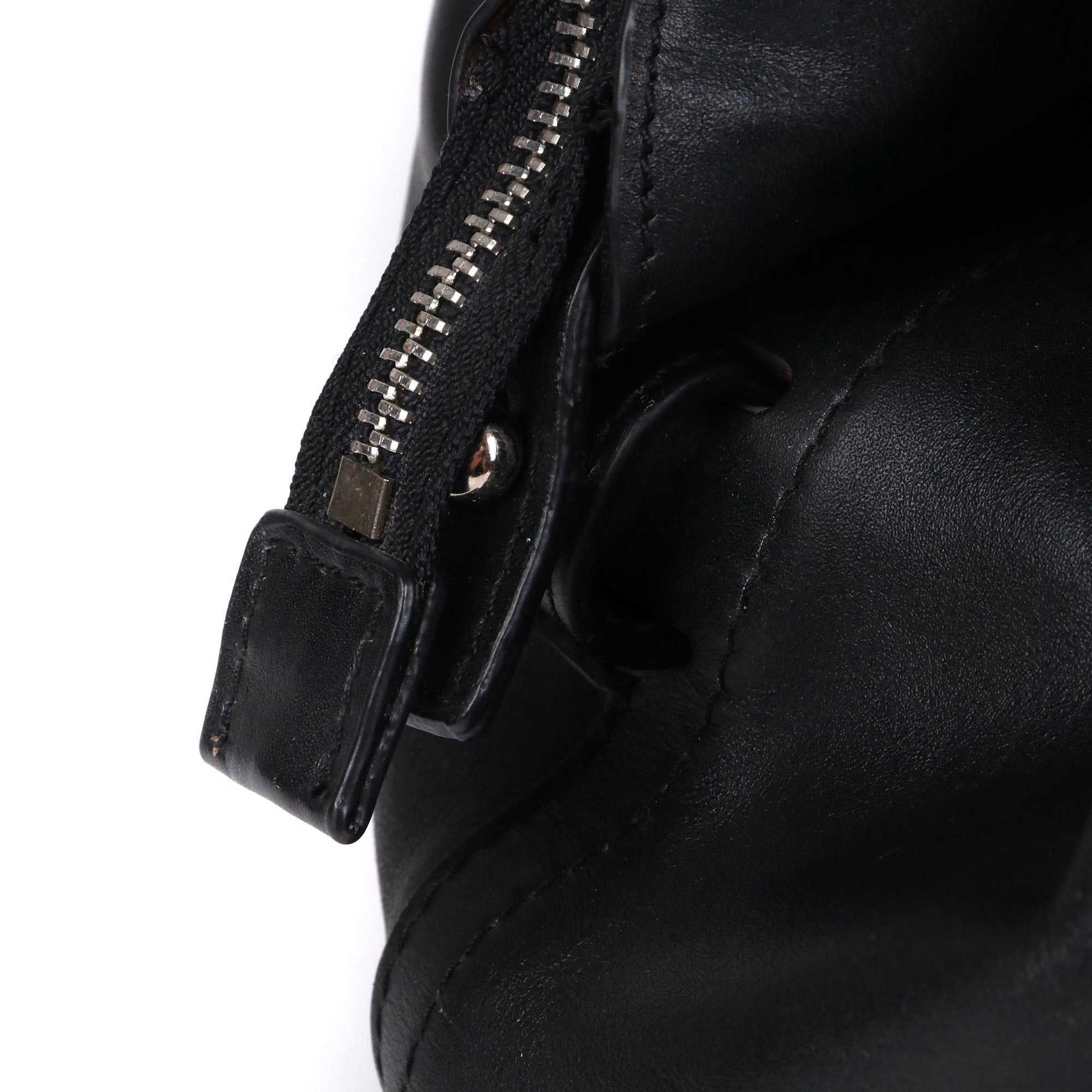 SAINT LAURENT - Sac à main Easy Rock vintage Saint Laurent en cuir noir