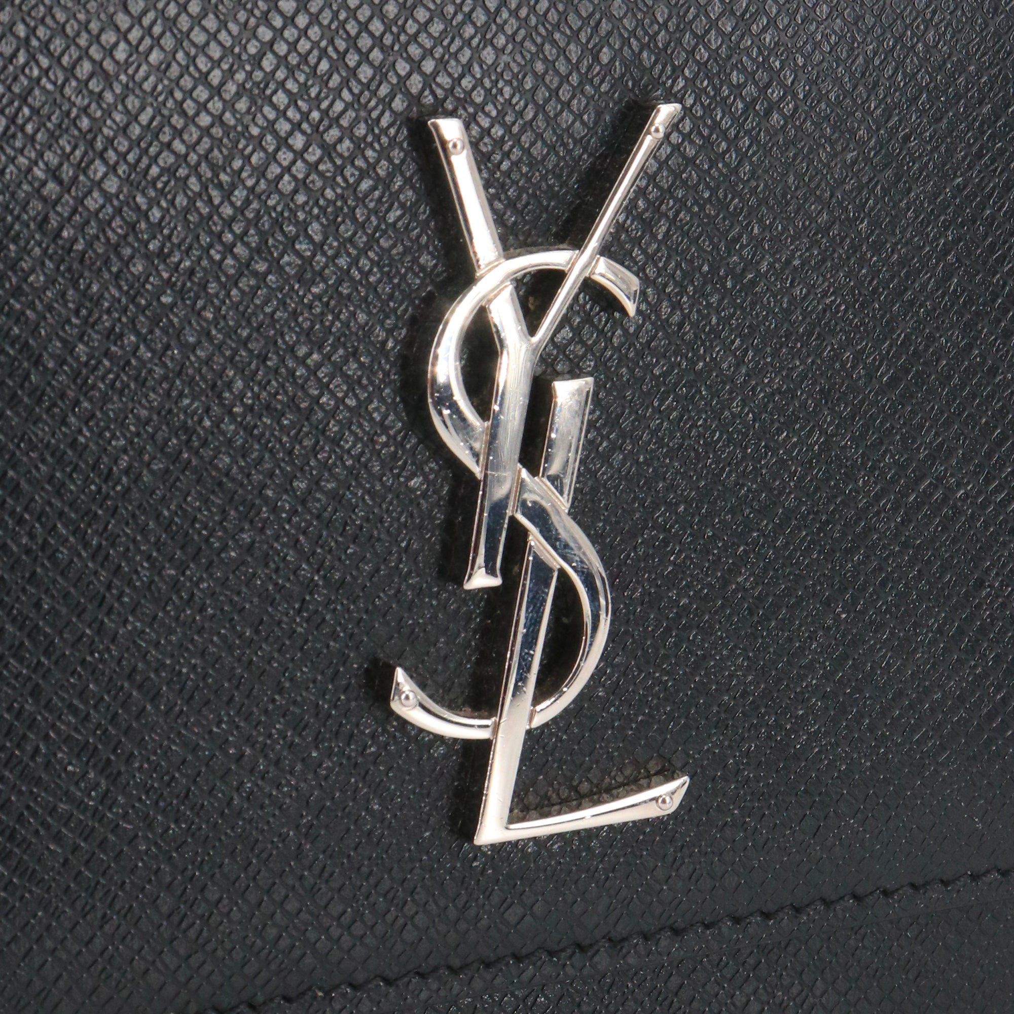 SAINT LAURENT - Medium Sunset shoulder bag in black crocodile-embossed leather