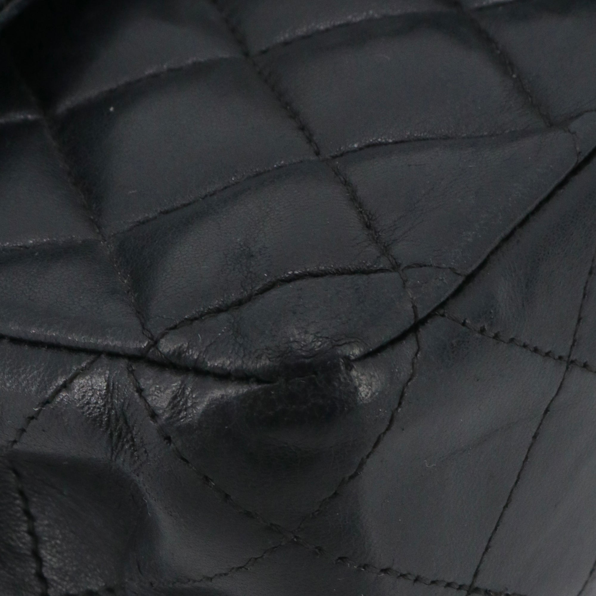 CHANEL - Sac à main Timeless/Classique Chanel 11.12 double flap Chanel en cuir lisse noir